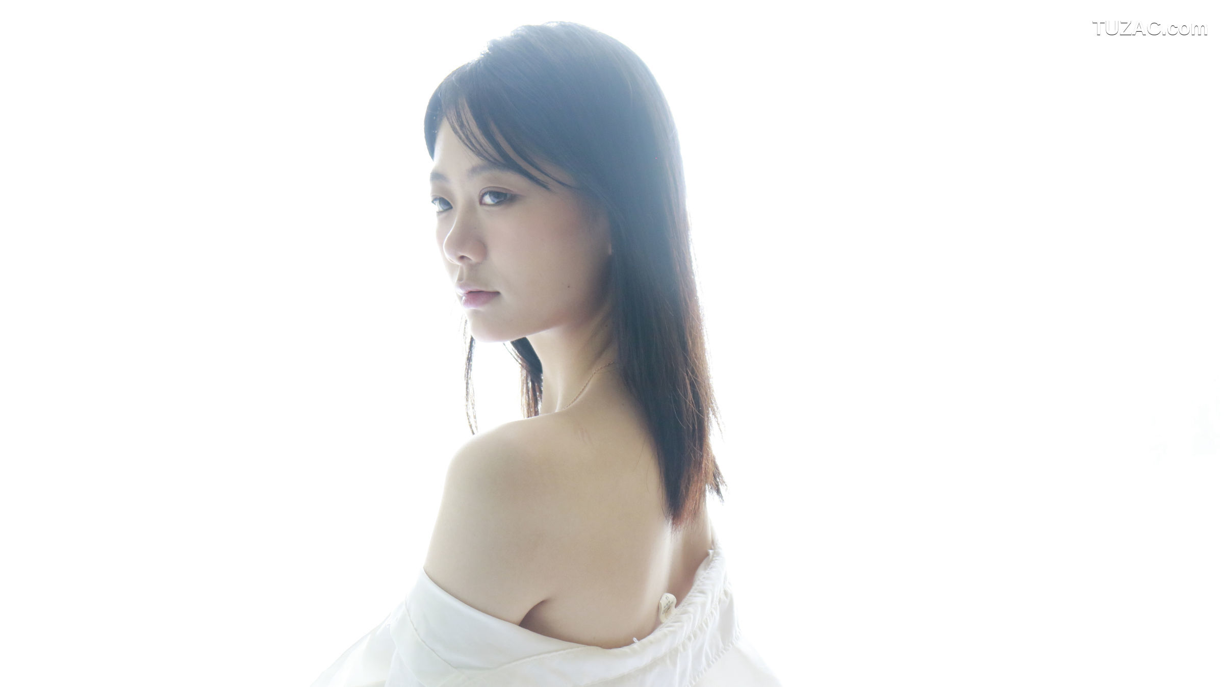XR-Uncensored-谢小蒽-窗边的私语