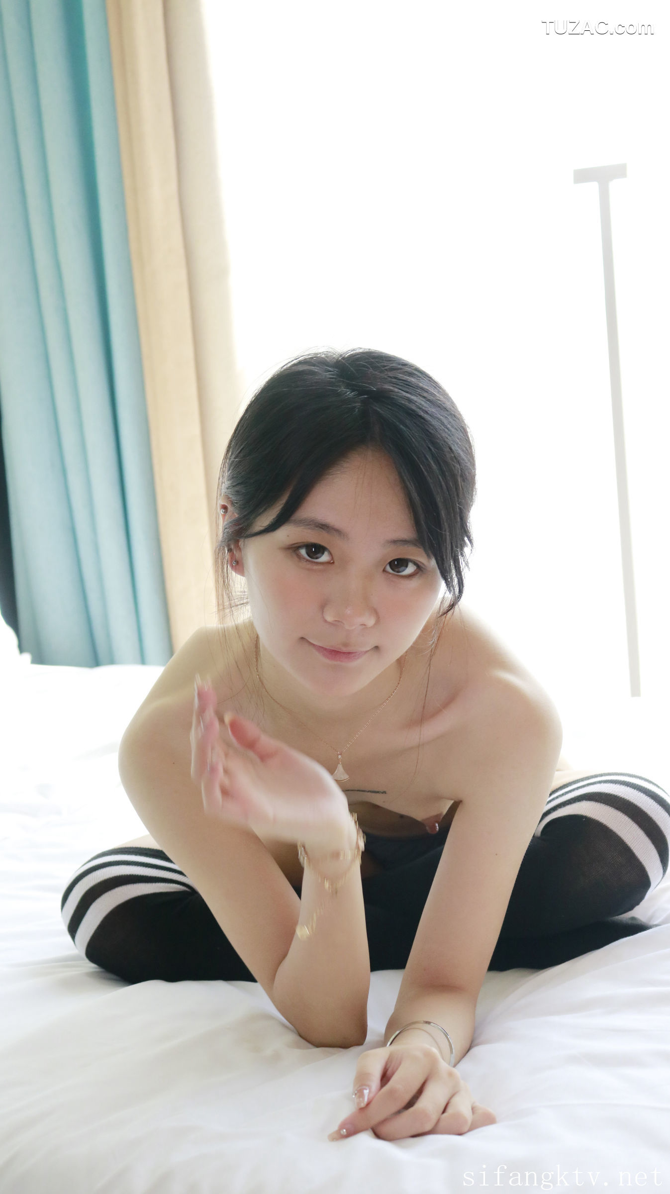 XR-Uncensored-谢小蒽-窗边的私语