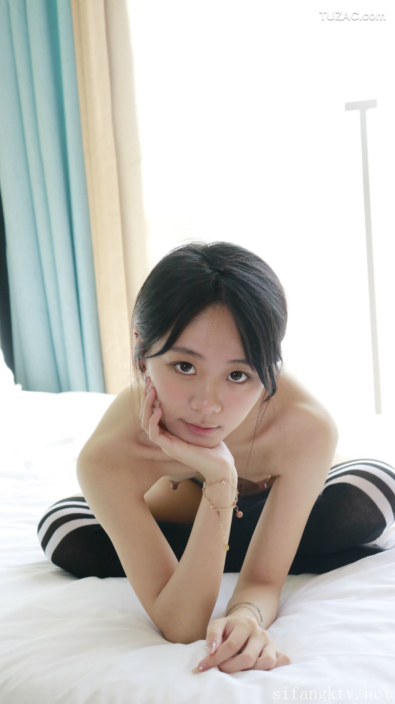 XR-Uncensored-谢小蒽-窗边的私语