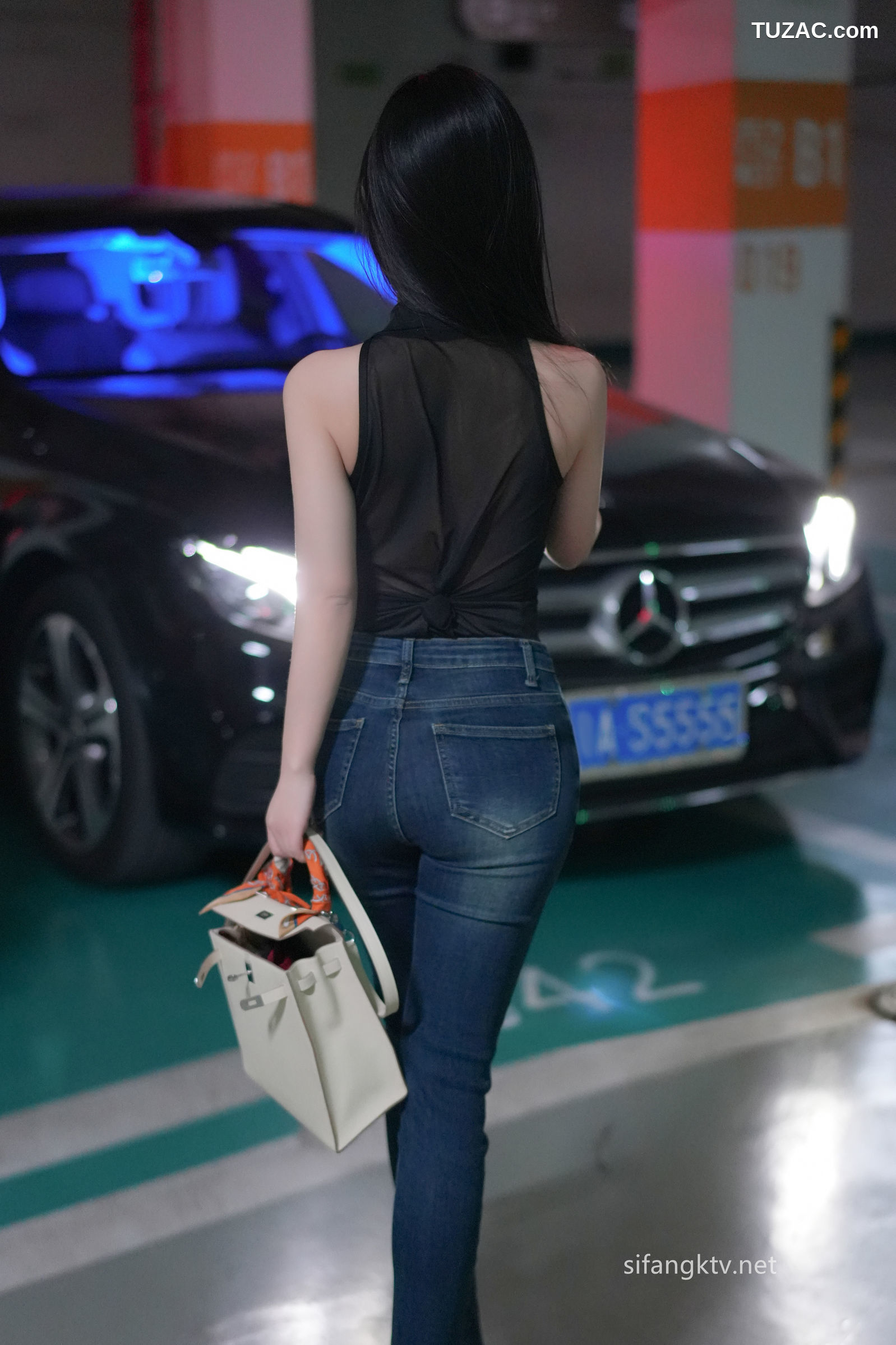 XR-Uncensored-谭小灵-地下车库的故事-小画家剧情视频-R18-XiuRen秀人网-7853-内购私拍