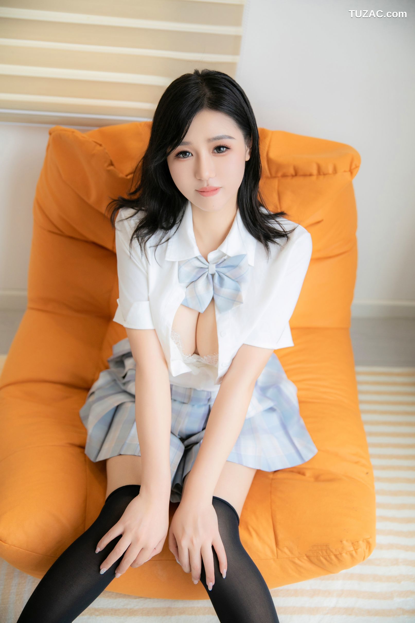 XR-Uncensored-金小依-JK学生妹-R18-XiuRen秀人网-8759-内购私拍