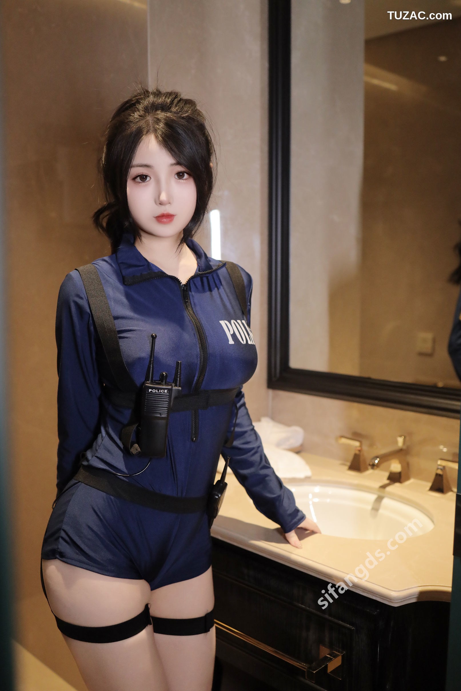 XR-Uncensored-陈小花-Cos女警制服-极品诱惑-XiuRen秀人网-9326-内购私拍