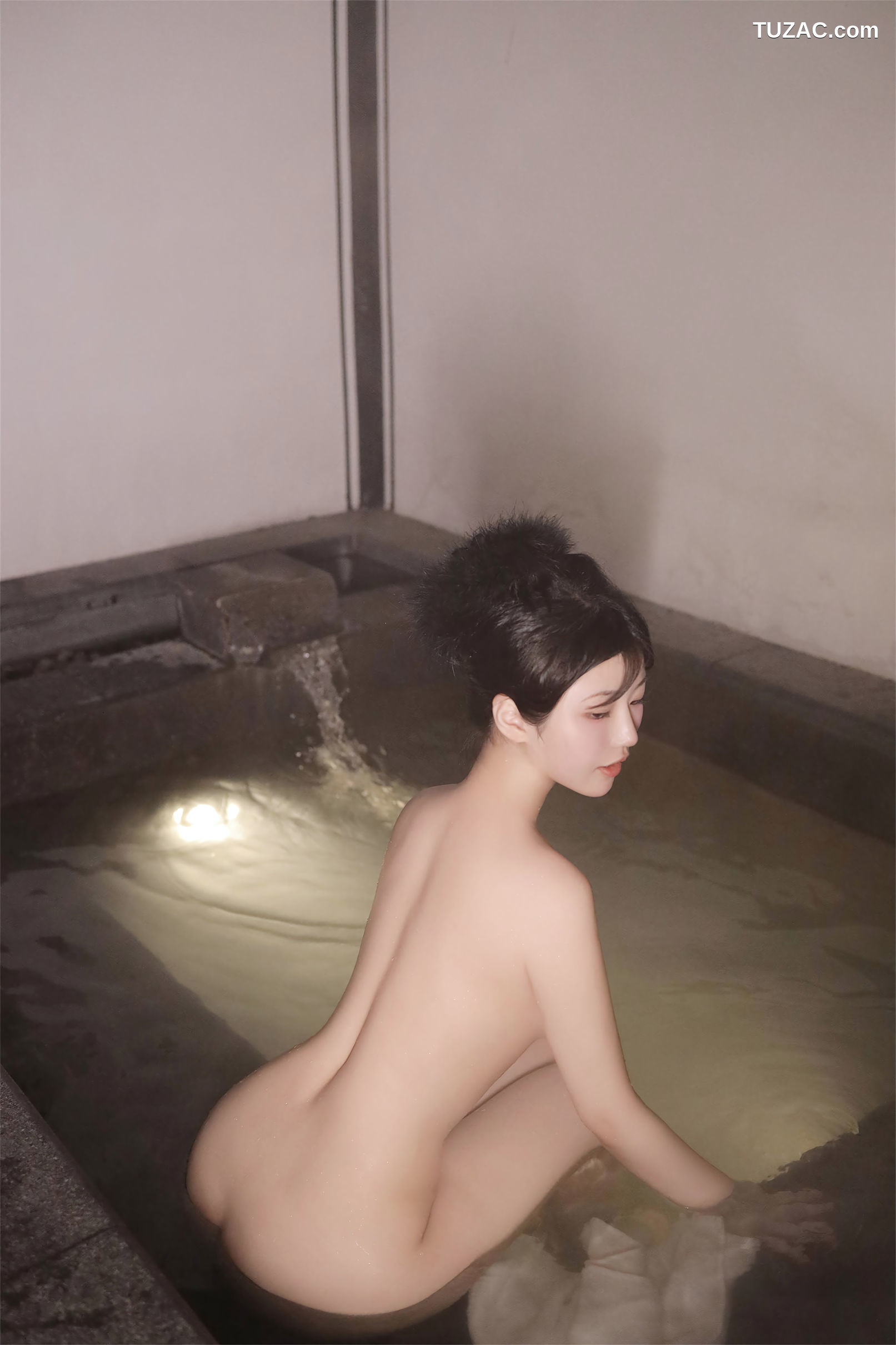 XR-Uncensored-陈小花-泡澡-XiuRen秀人网-7977-内购私拍