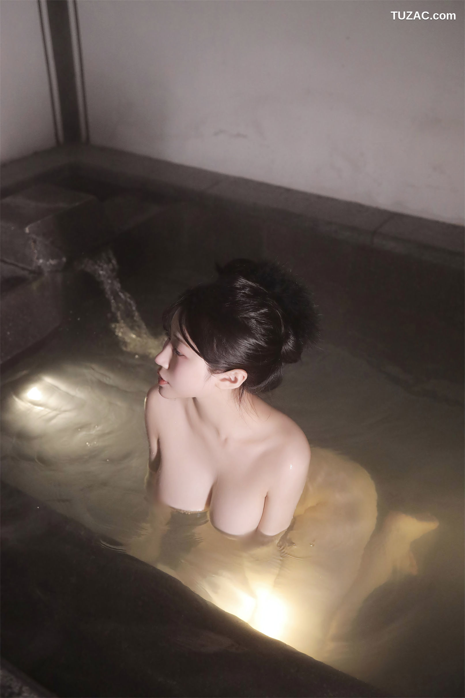 XR-Uncensored-陈小花-泡澡-XiuRen秀人网-7977-内购私拍