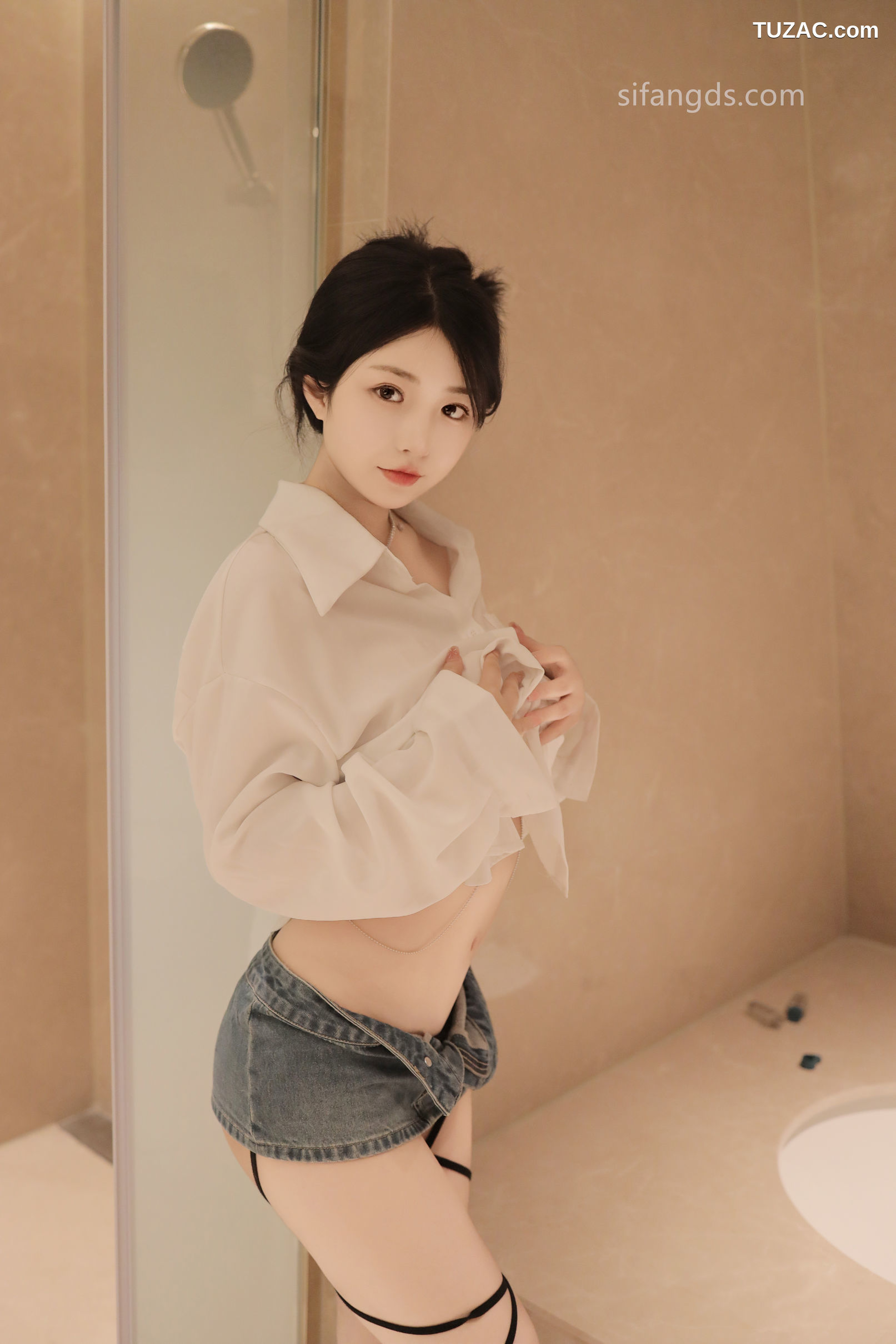 XR-Uncensored-陈小花-浴室中的激情-R18-XiuRen秀人网-8400-内购私拍