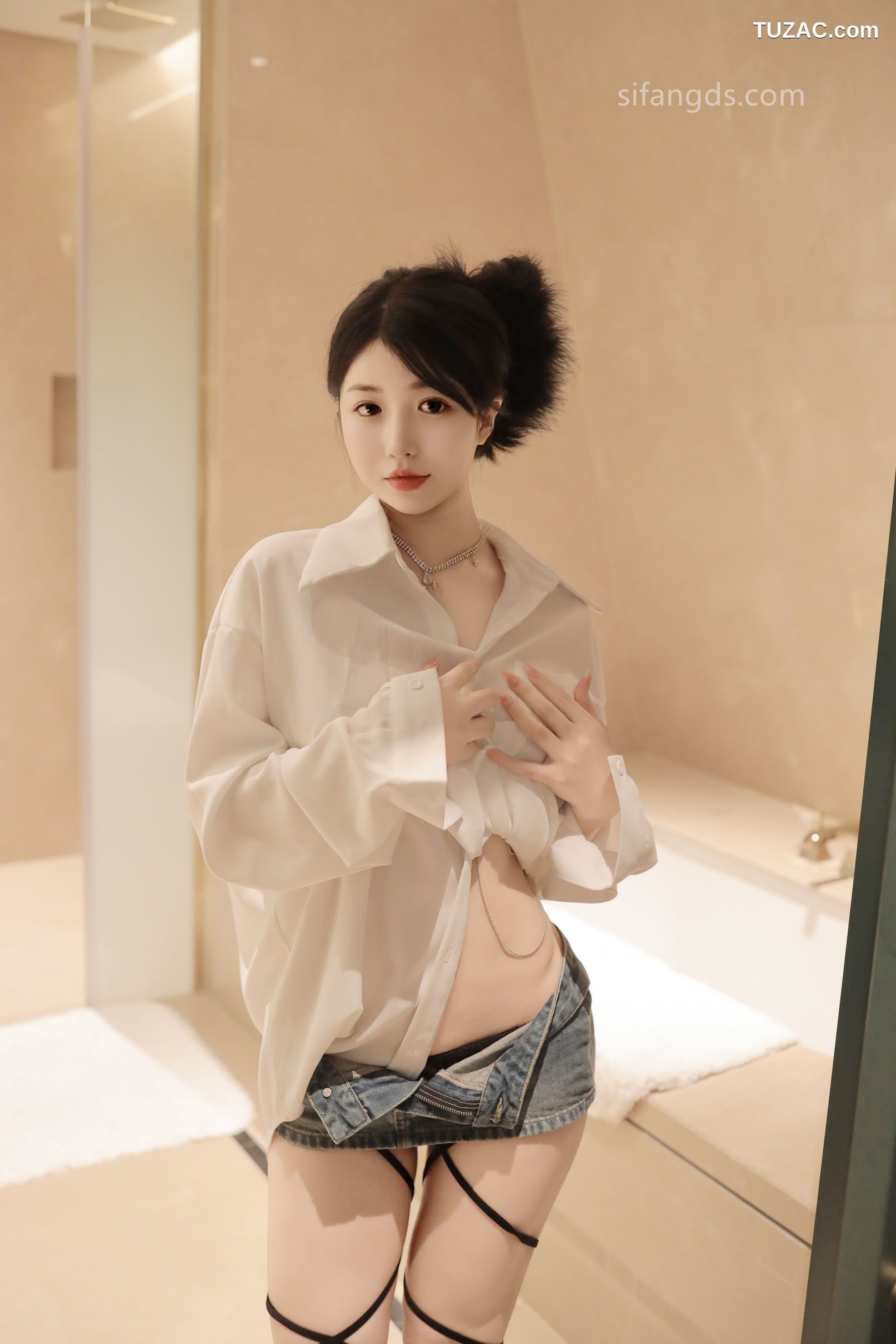 XR-Uncensored-陈小花-浴室中的激情-R18-XiuRen秀人网-8400-内购私拍