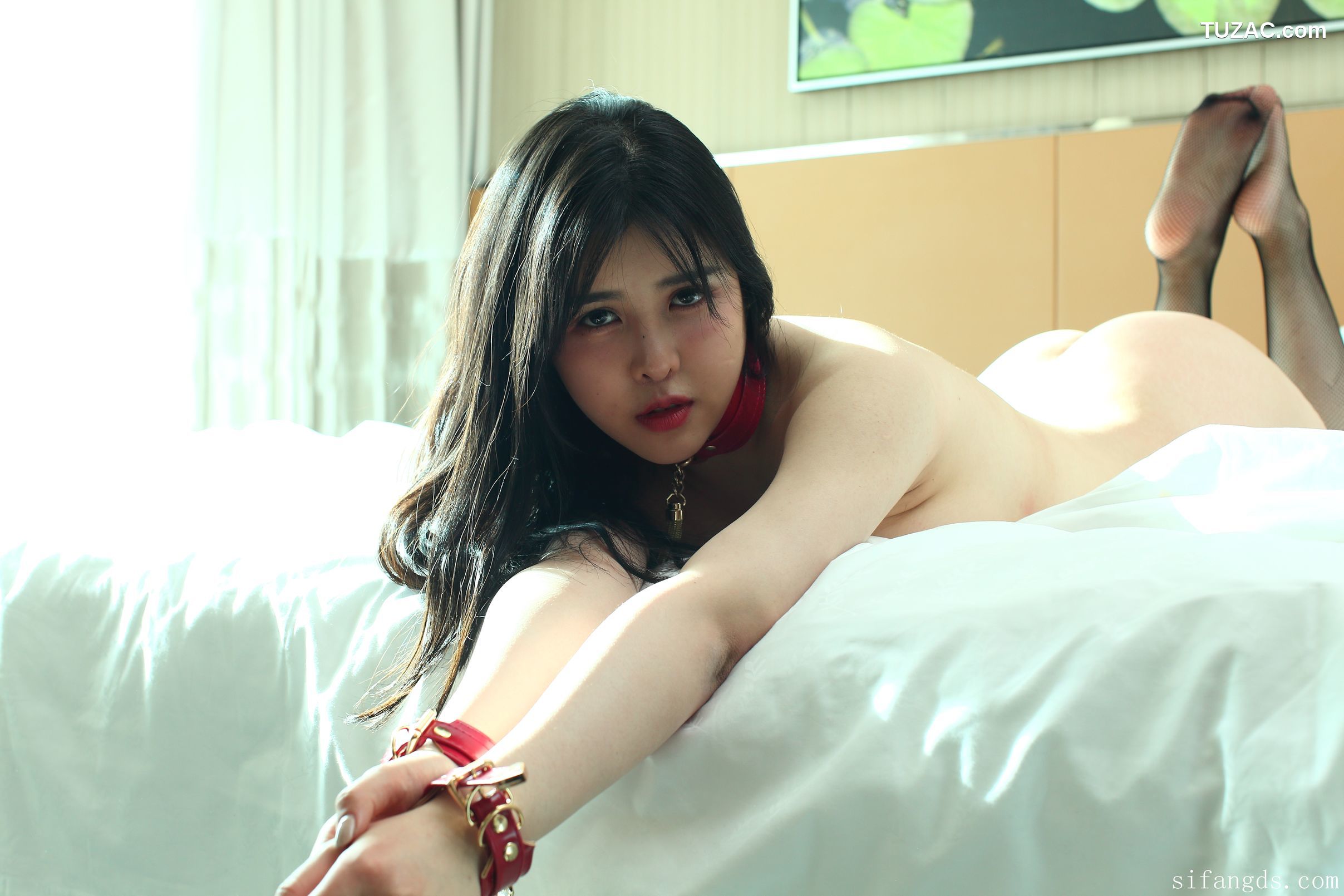 XR-Uncensored-韩静安-私人高订版-致命诱惑-R18-XiuRen秀人网-内购私拍
