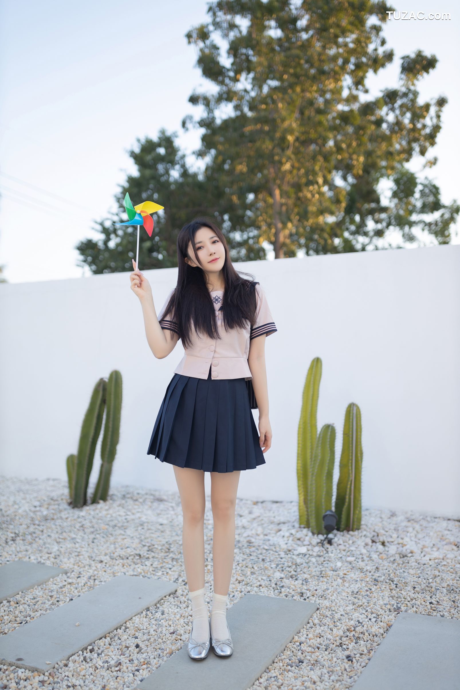 XR-Uncensored-鱼子酱Fish-JK写真-XiuRen秀人网-8244-内购私拍