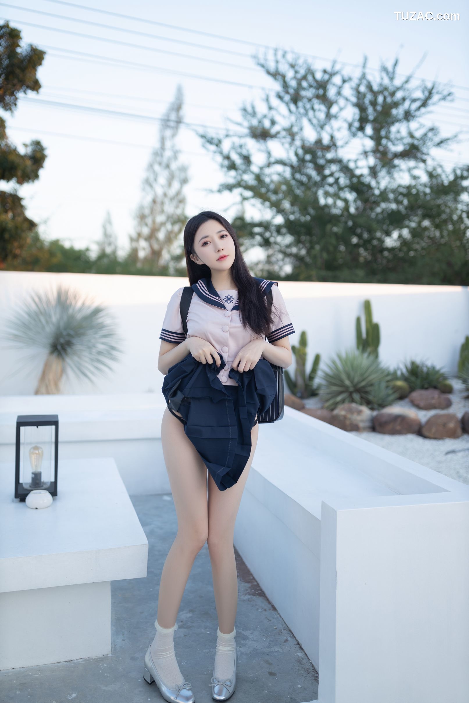 XR-Uncensored-鱼子酱Fish-JK写真-XiuRen秀人网-8244-内购私拍