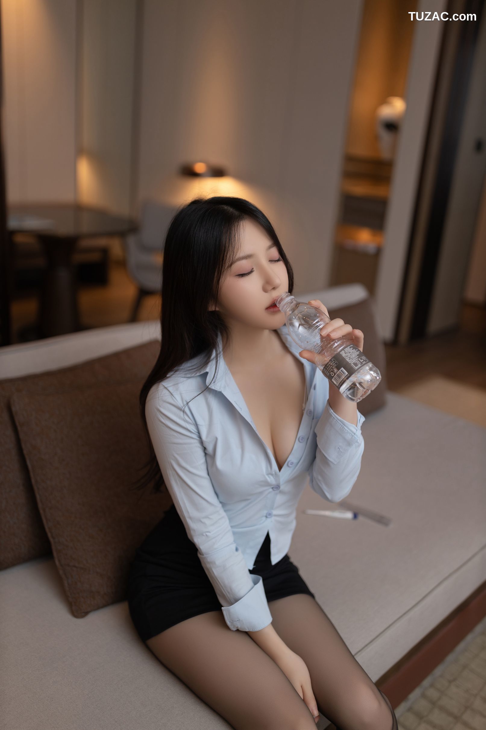 XR-Uncensored-鱼子酱Fish-《发烧》原版写真-XiuRen秀人网-8387-内购私拍