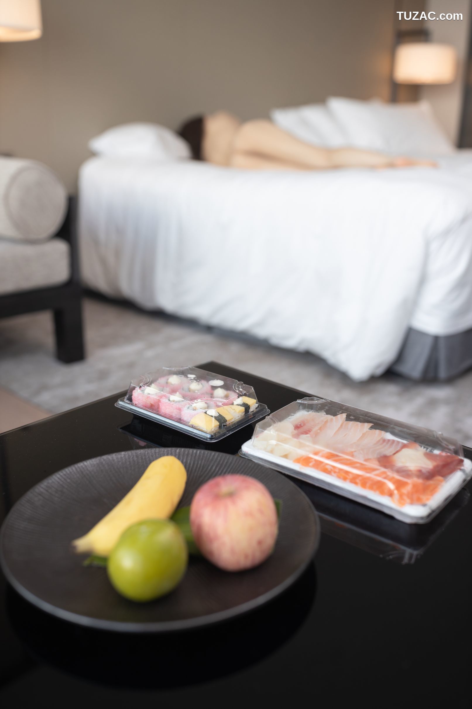 XR-Uncensored-鱼子酱Fish-《时间静止》-XiuRen秀人网-3828-内购私