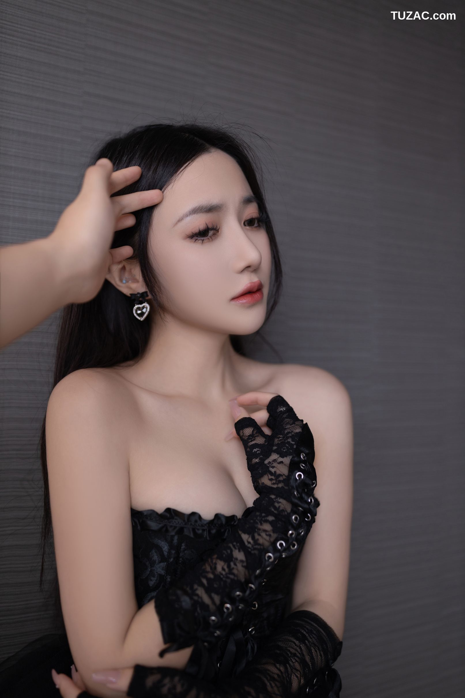 XR-Uncensored-鱼子酱Fish-特别邀请写真-XiuRen秀人网-8166-内购私拍