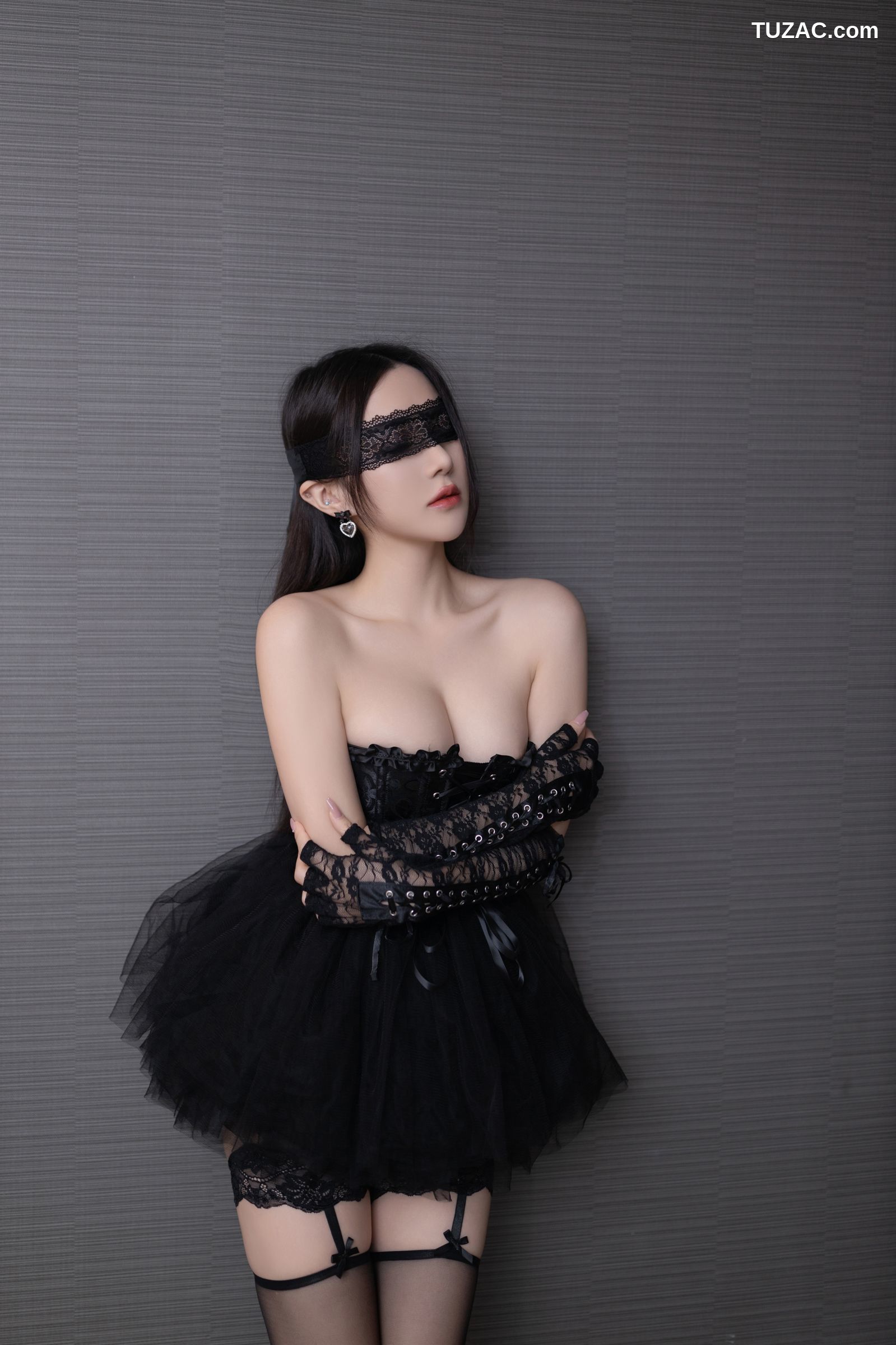 XR-Uncensored-鱼子酱Fish-特别邀请写真-XiuRen秀人网-8166-内购私拍