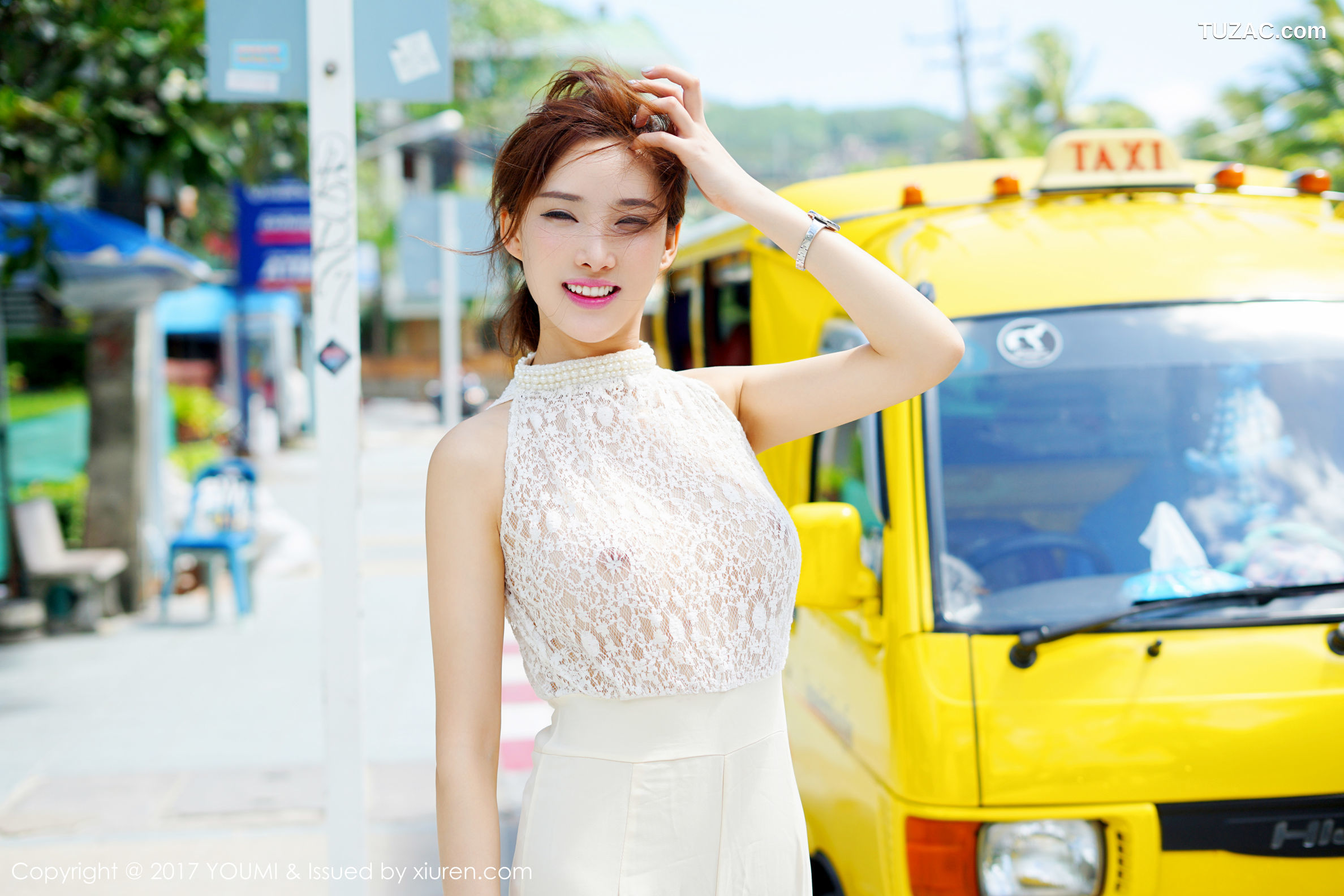 YouMi尤蜜荟-061-土肥圆-《女神街拍系列》-2017.08.09