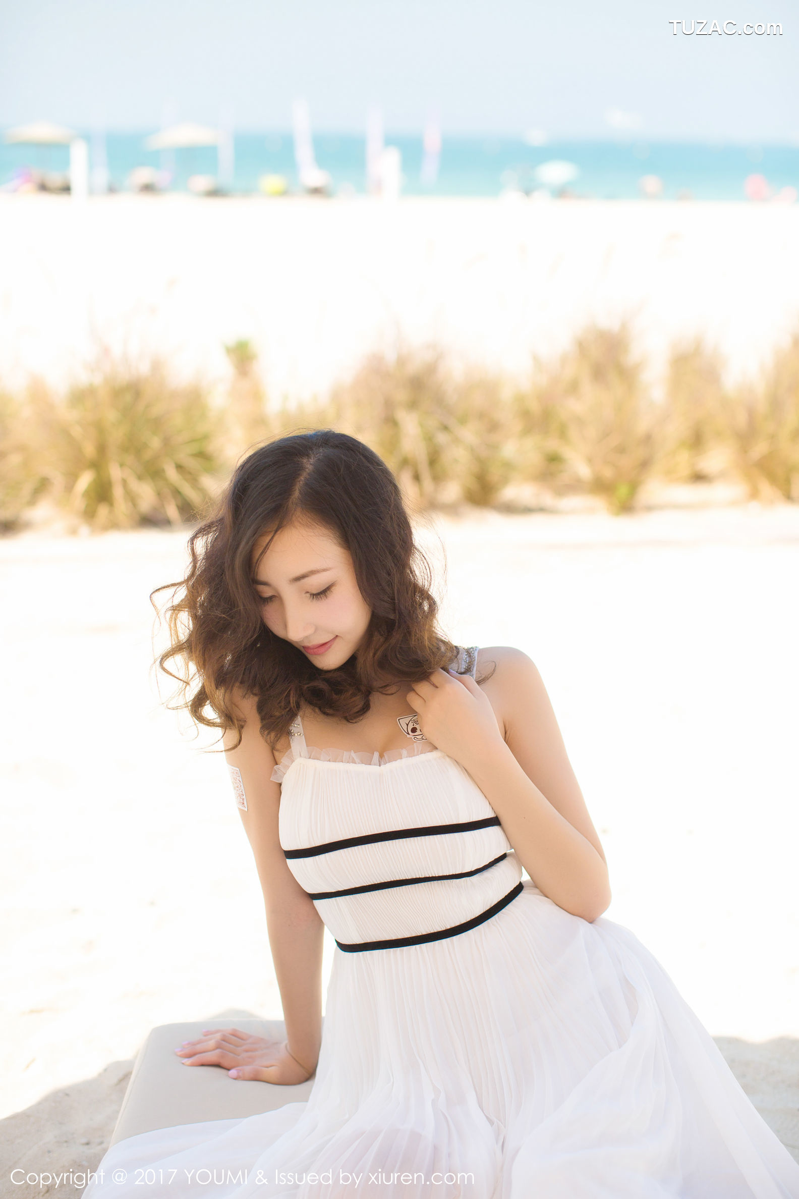 YouMi尤蜜荟-078-Yumi尤美-《迪拜旅拍-沙滩女神》-2017.11.07