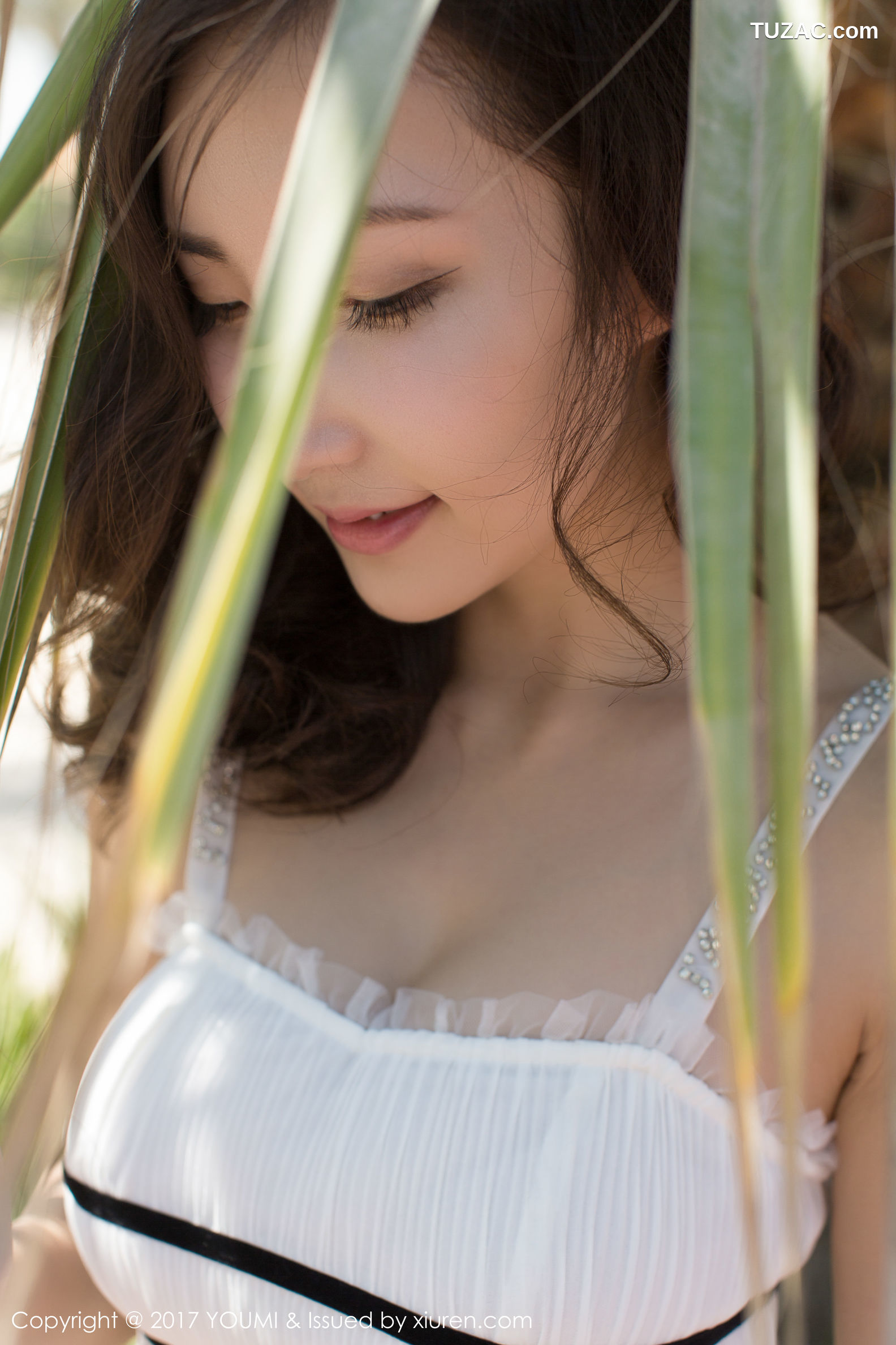 YouMi尤蜜荟-078-Yumi尤美-《迪拜旅拍-沙滩女神》-2017.11.07