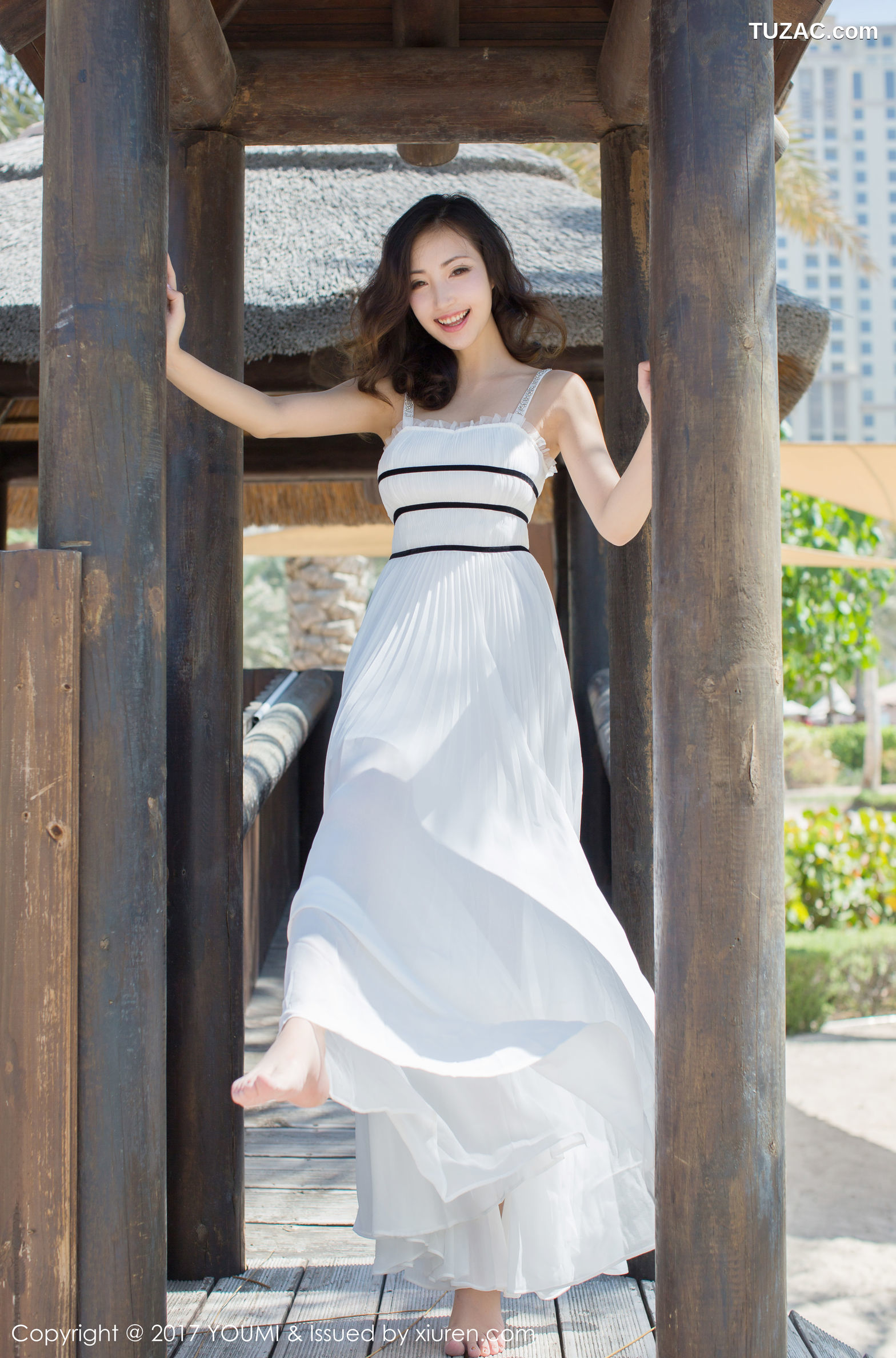 YouMi尤蜜荟-078-Yumi尤美-《迪拜旅拍-沙滩女神》-2017.11.07