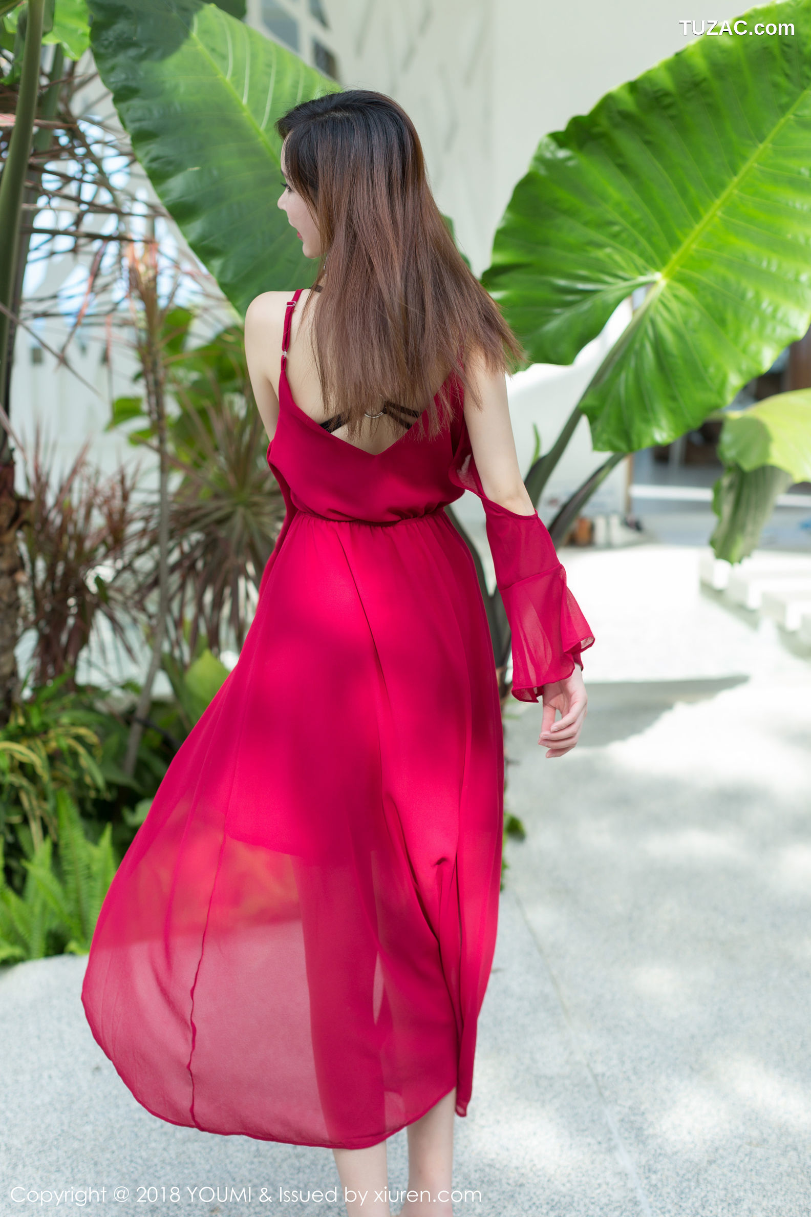 YouMi尤蜜荟-223-土肥圆-《一伦女王娇媚姿态魅惑众生》-2018.10.12