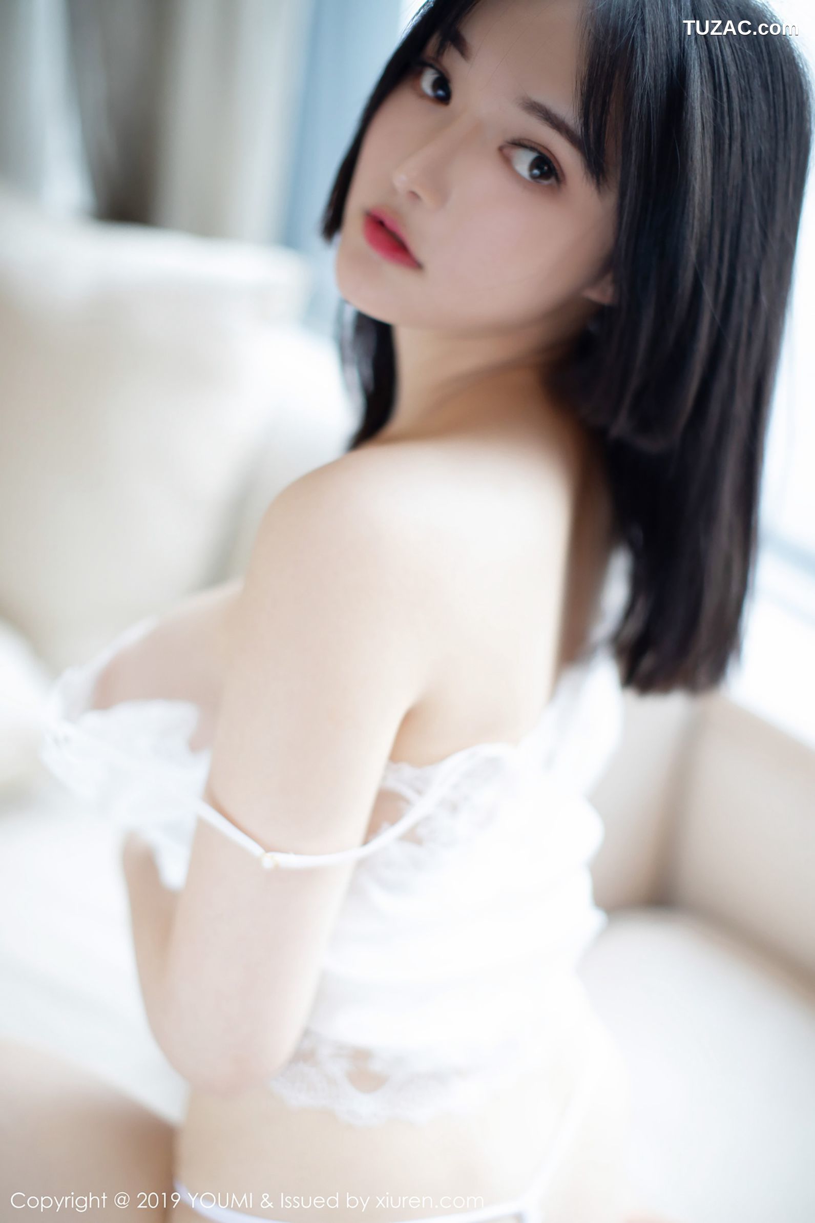 YouMi尤蜜荟-265-婉灵-《极致魅惑的镂空内衣黑丝系列》-2019.01.21