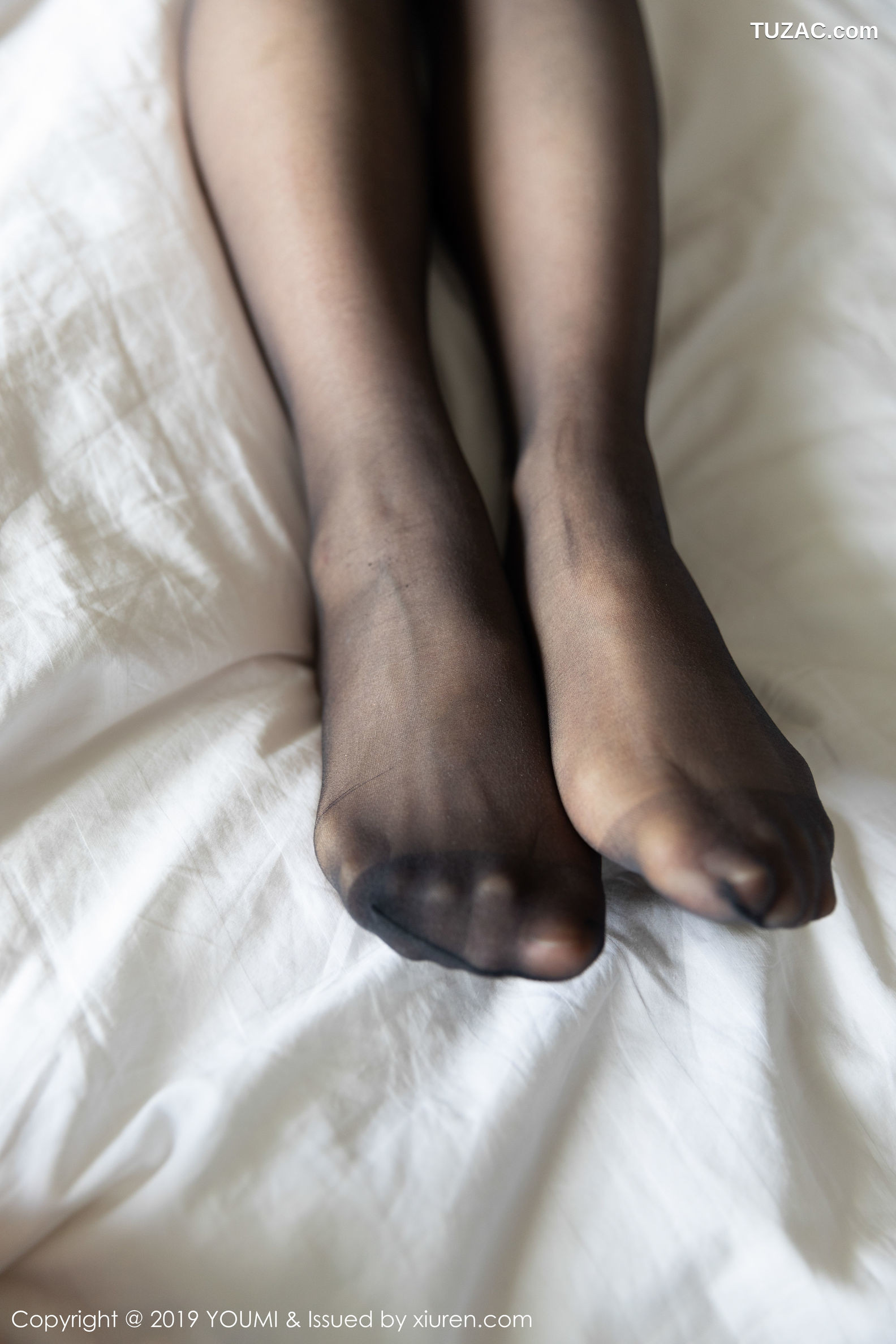 YouMi尤蜜荟-314-筱慧-塞班岛旅拍私房黑色蕾丝情趣制服-2019.06.03