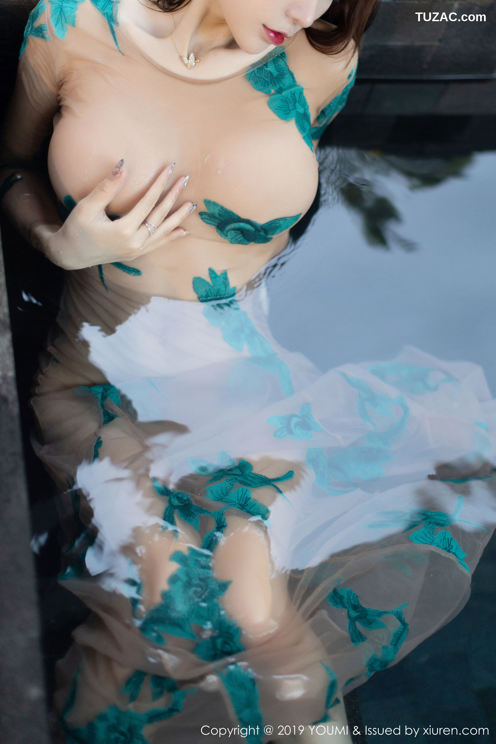 YouMi尤蜜荟-356-周于希-《艳丽性感的长裙》-2019.10.18