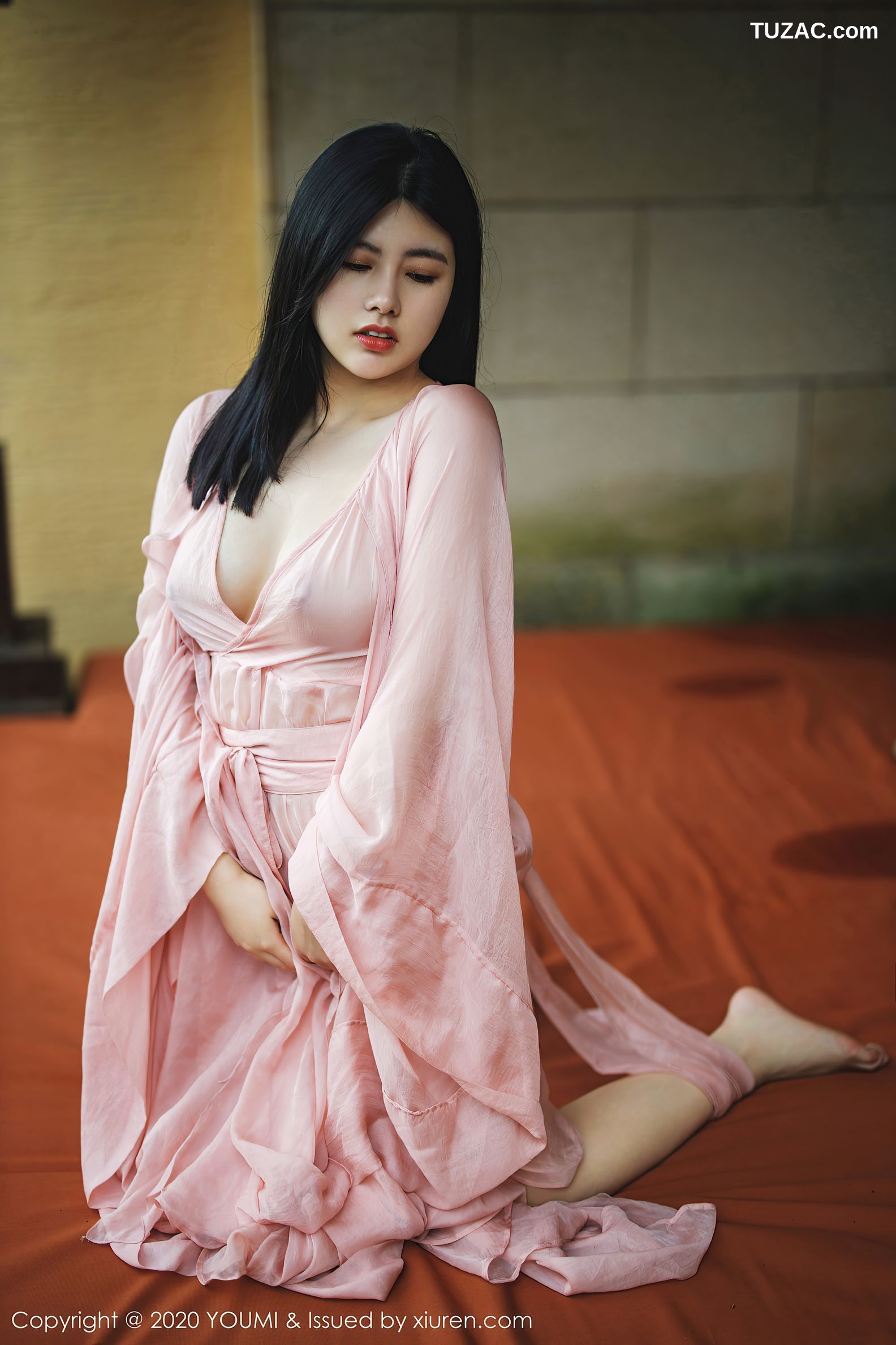 YouMi尤蜜荟-523-娜露Selena-《轻薄的粉色长裙》-2020.09.07
