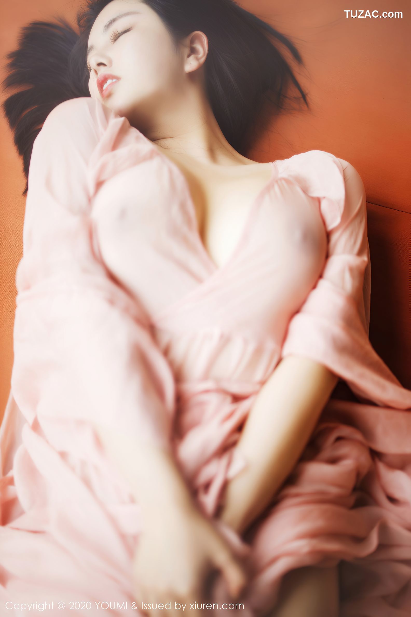 YouMi尤蜜荟-523-娜露Selena-《轻薄的粉色长裙》-2020.09.07