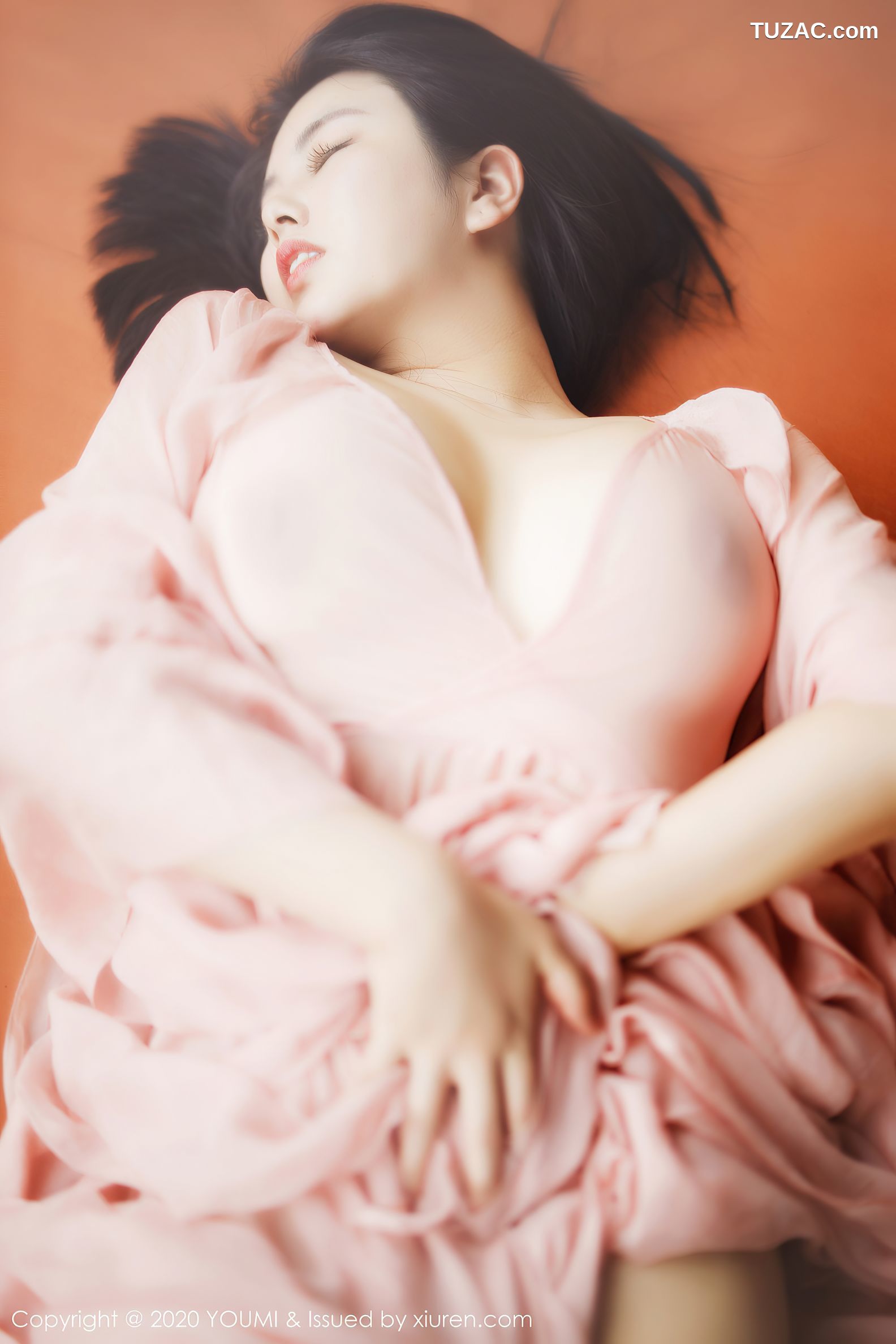 YouMi尤蜜荟-523-娜露Selena-《轻薄的粉色长裙》-2020.09.07