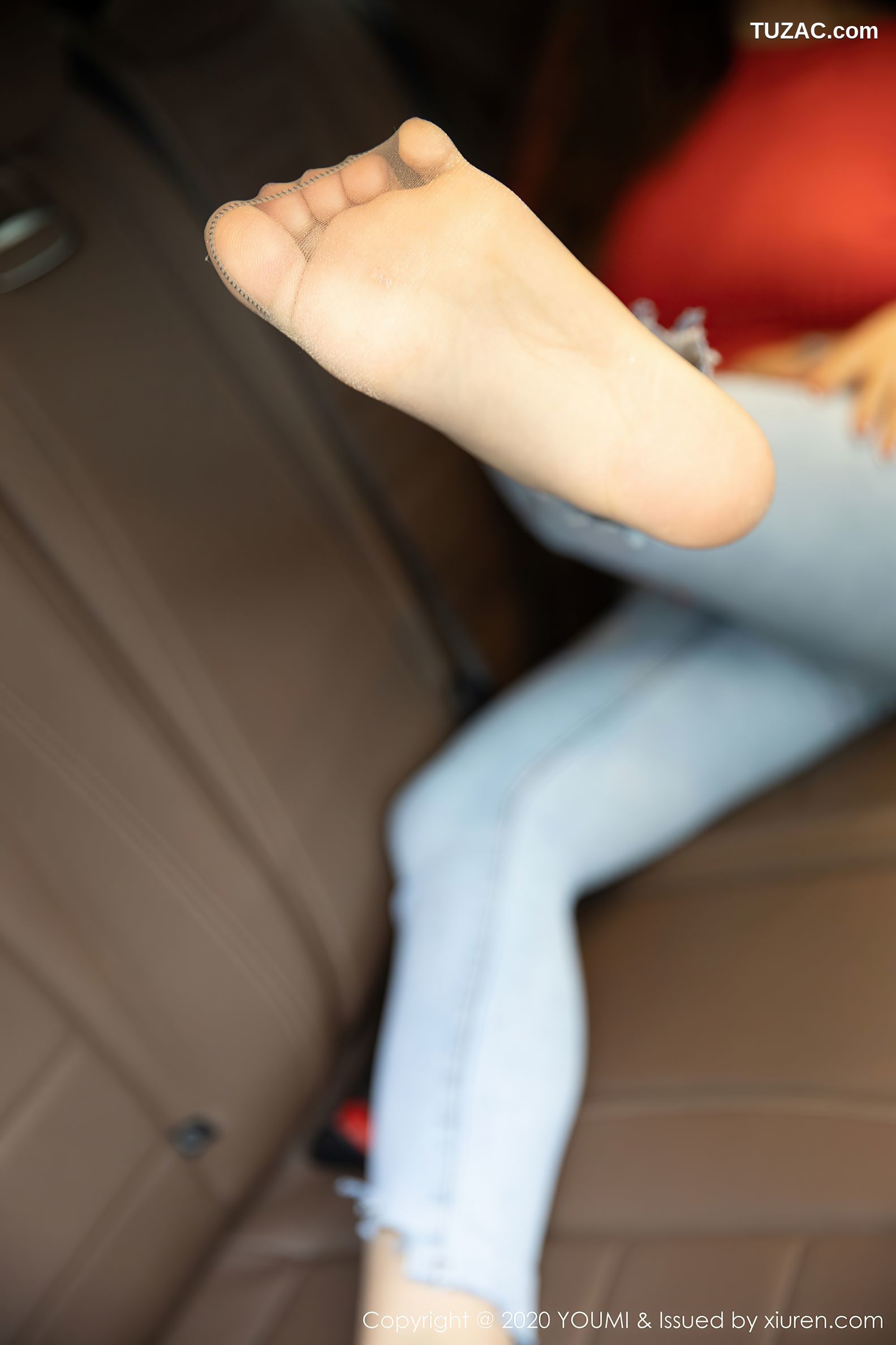 YouMi尤蜜荟-545-王雨纯-《香车美人的车拍主题系列》-VOL.545