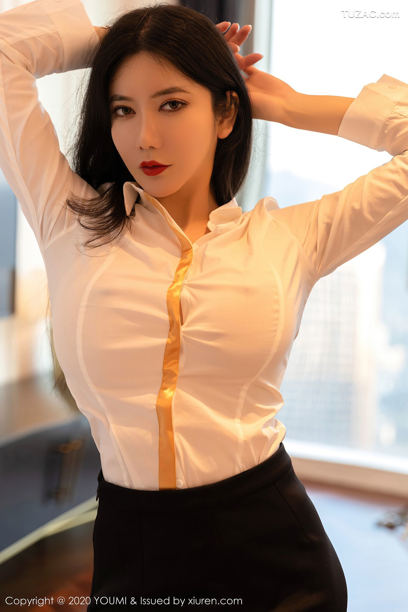 YouMi尤蜜荟-579-心妍小公主-《白衬衫-超短裙与黑丝袜的OL》-2020.12.28