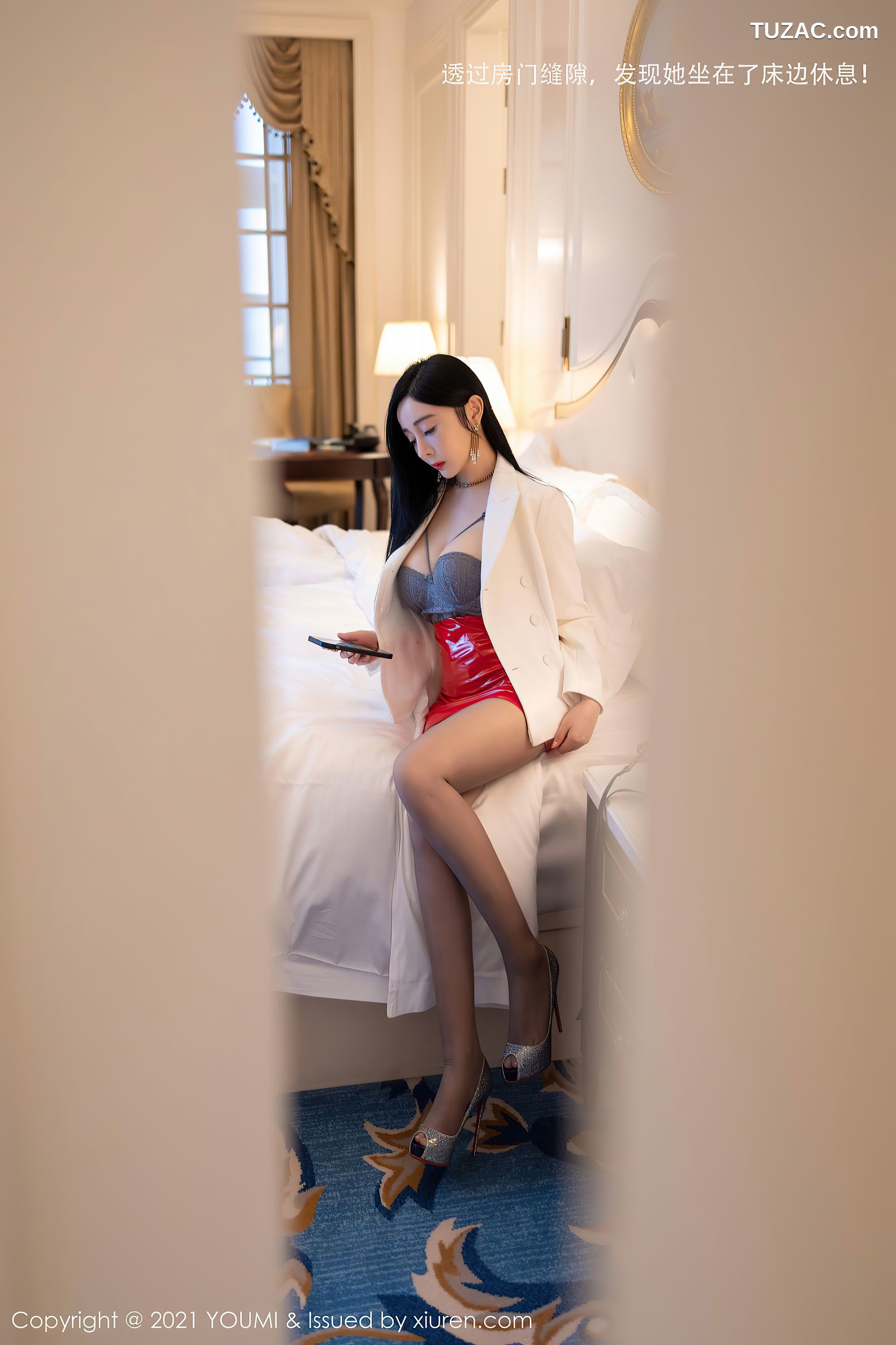 YouMi尤蜜荟-587-允爾-厦门旅拍剧情主题床上镂空内衣秀火辣身材