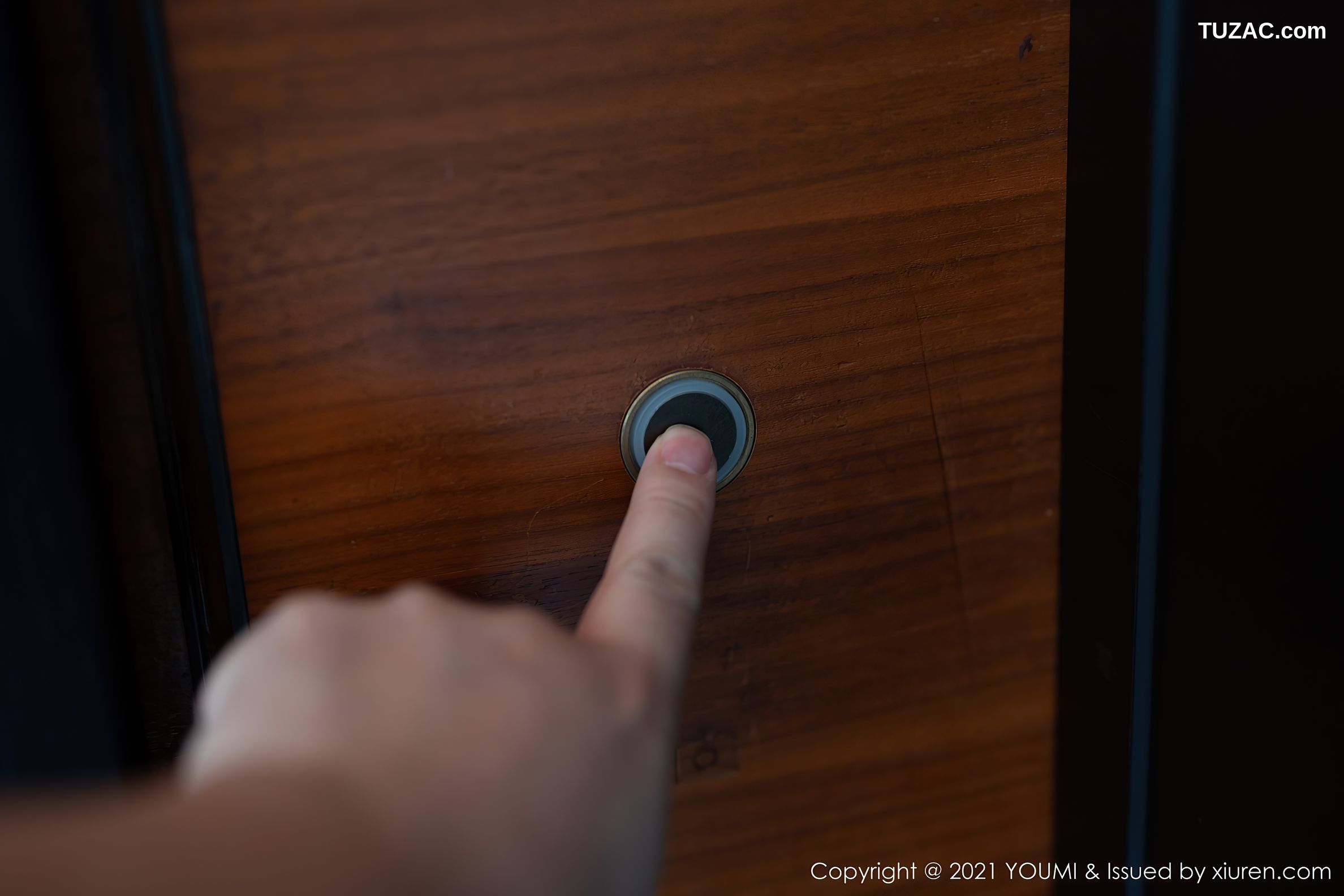 YouMi尤蜜荟-606-周于希-厦门旅拍女强人与下属剧情撩人姿势