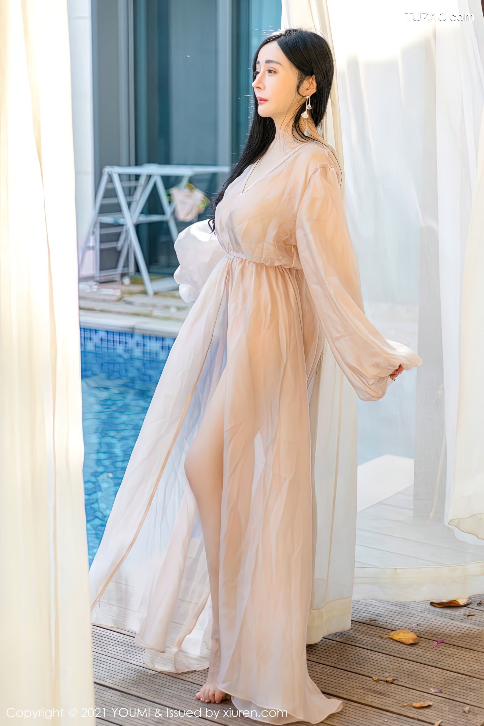 YouMi尤蜜荟-631-允爾-三亚旅拍户外轻薄通透长裙