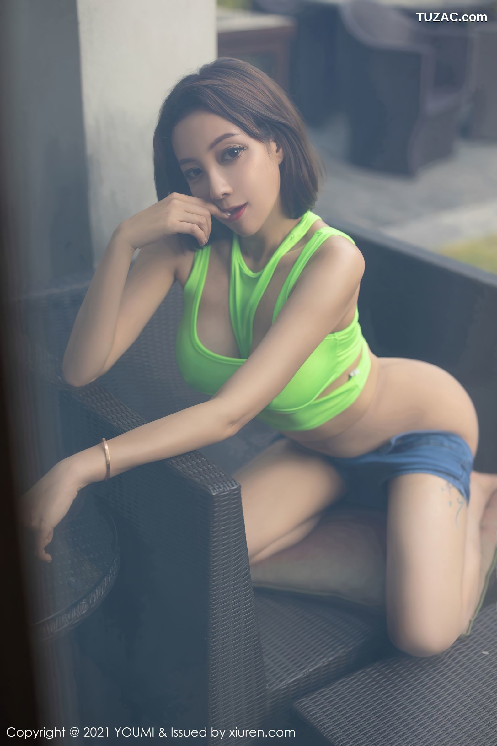 YouMi尤蜜荟-684-果儿-阳朔旅拍-超A牛仔裤肉丝-2021.08.19