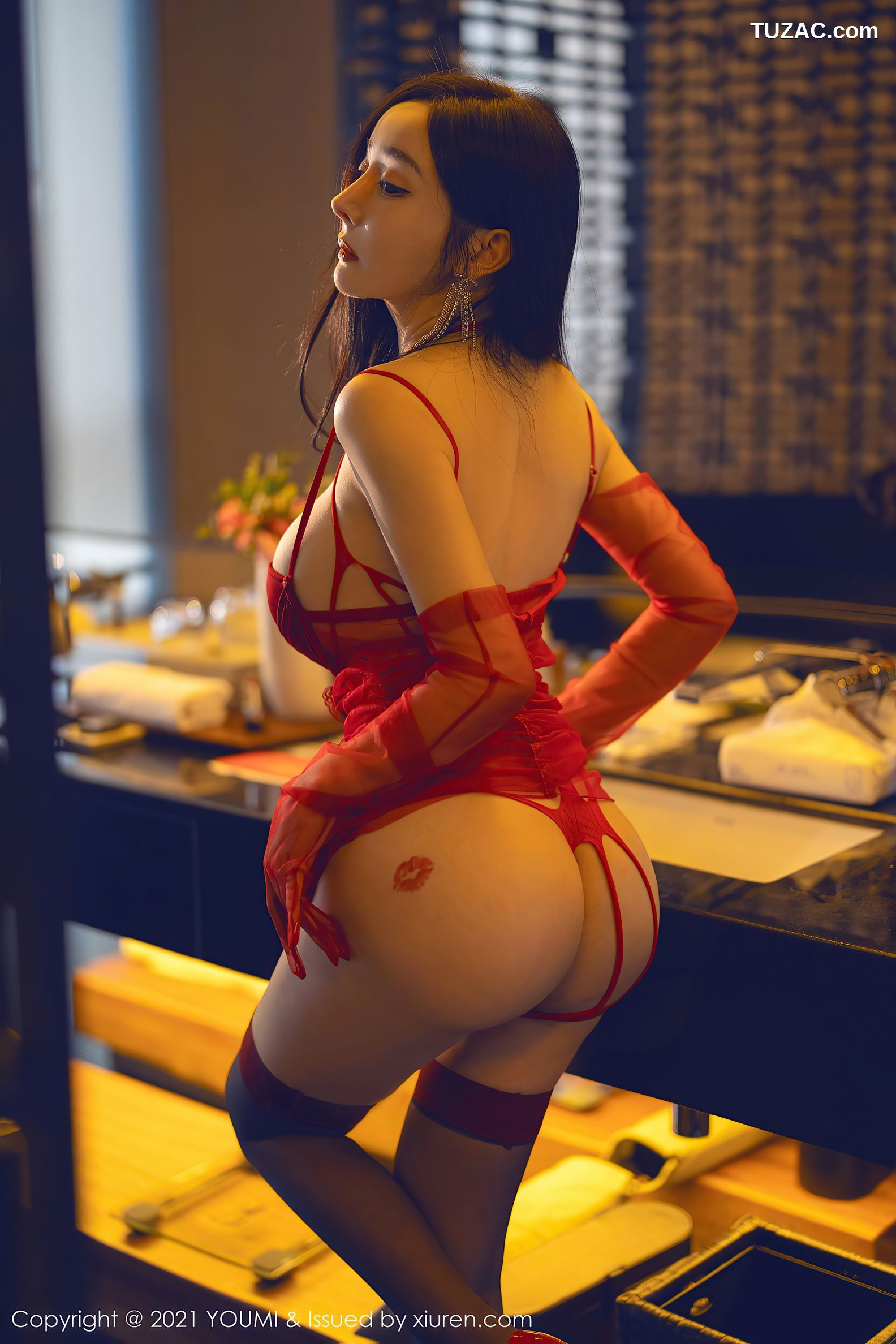 YouMi尤蜜荟-711-允爾-成都旅拍暖色调视觉体验情趣服饰-2021.10.29