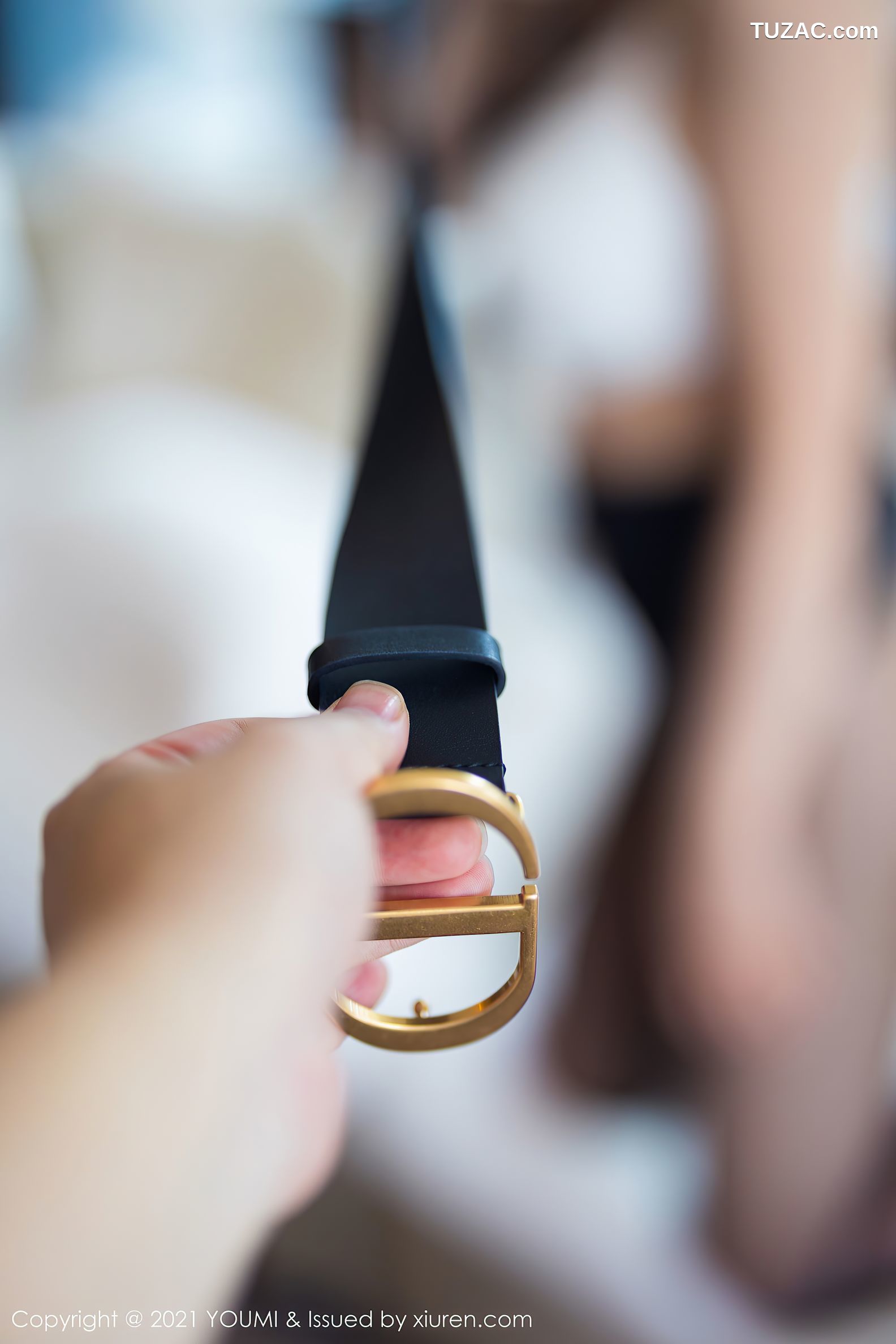 YouMi尤蜜荟-723-允爾-成都旅拍职业装性感内衣-2021.11.26