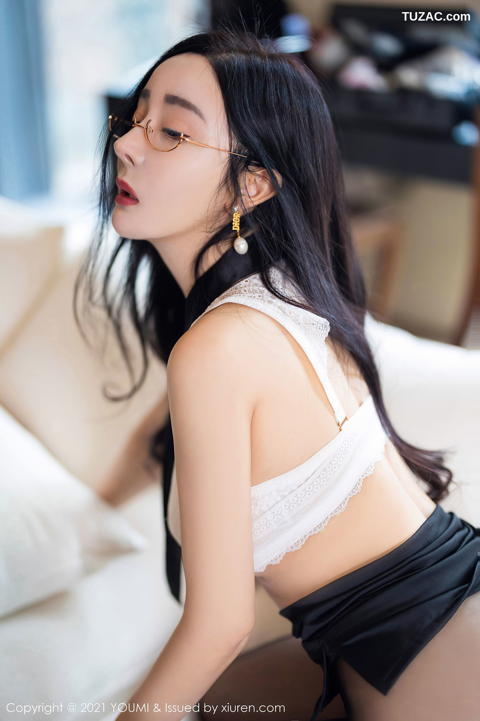 YouMi尤蜜荟-723-允爾-成都旅拍职业装性感内衣-2021.11.26
