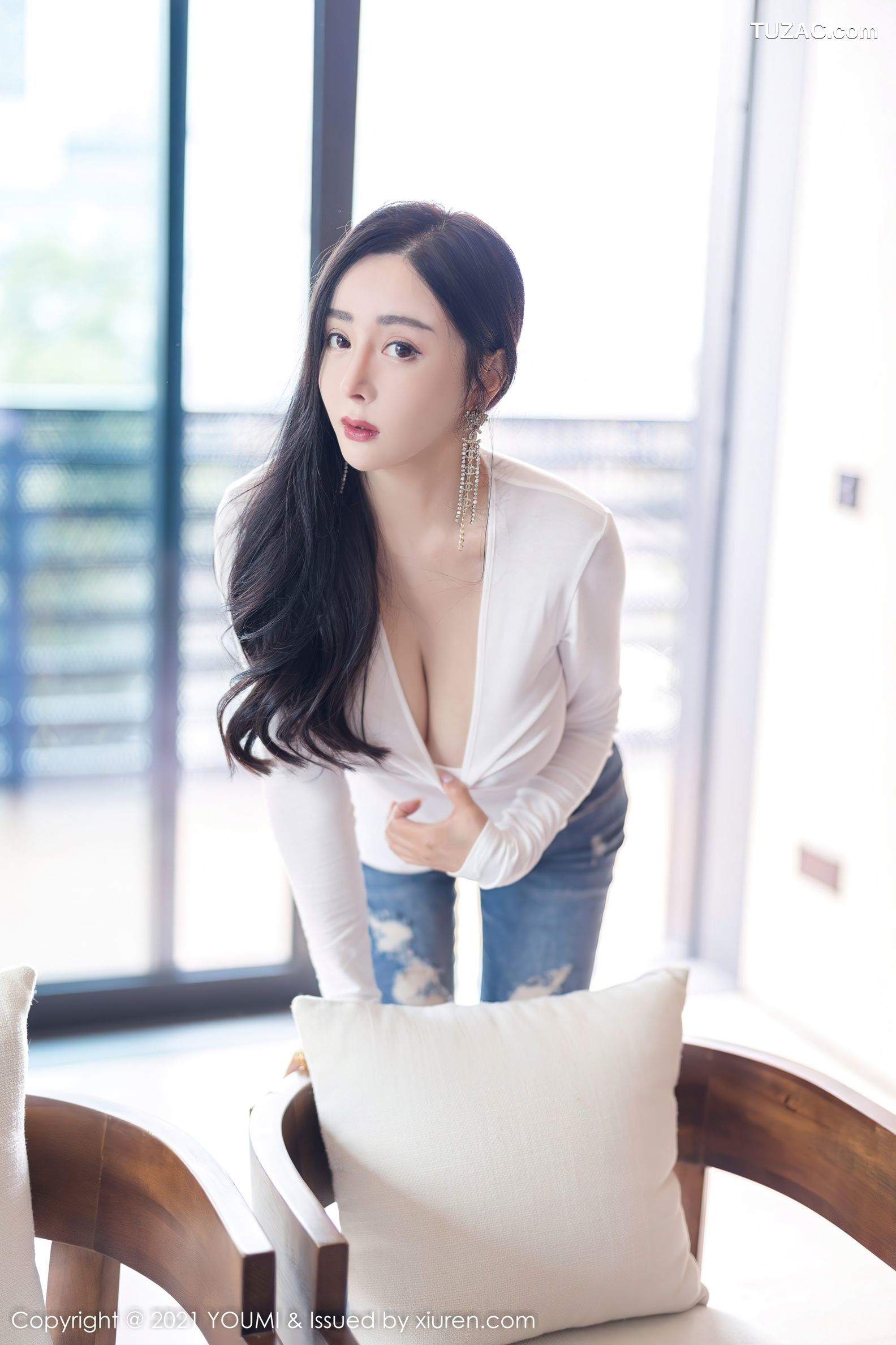 YouMi尤蜜荟-726-允爾-白纱衣牛仔裤豪乳真空激凸惹火-2021.12.03