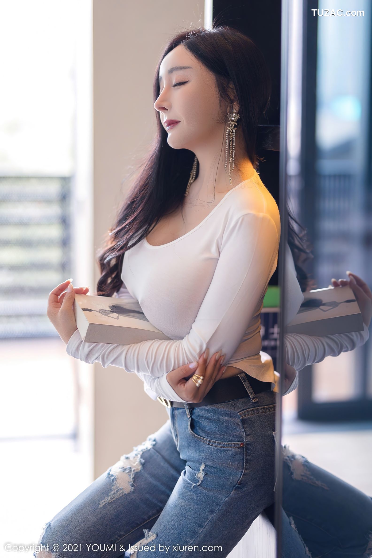 YouMi尤蜜荟-726-允爾-白纱衣牛仔裤豪乳真空激凸惹火-2021.12.03