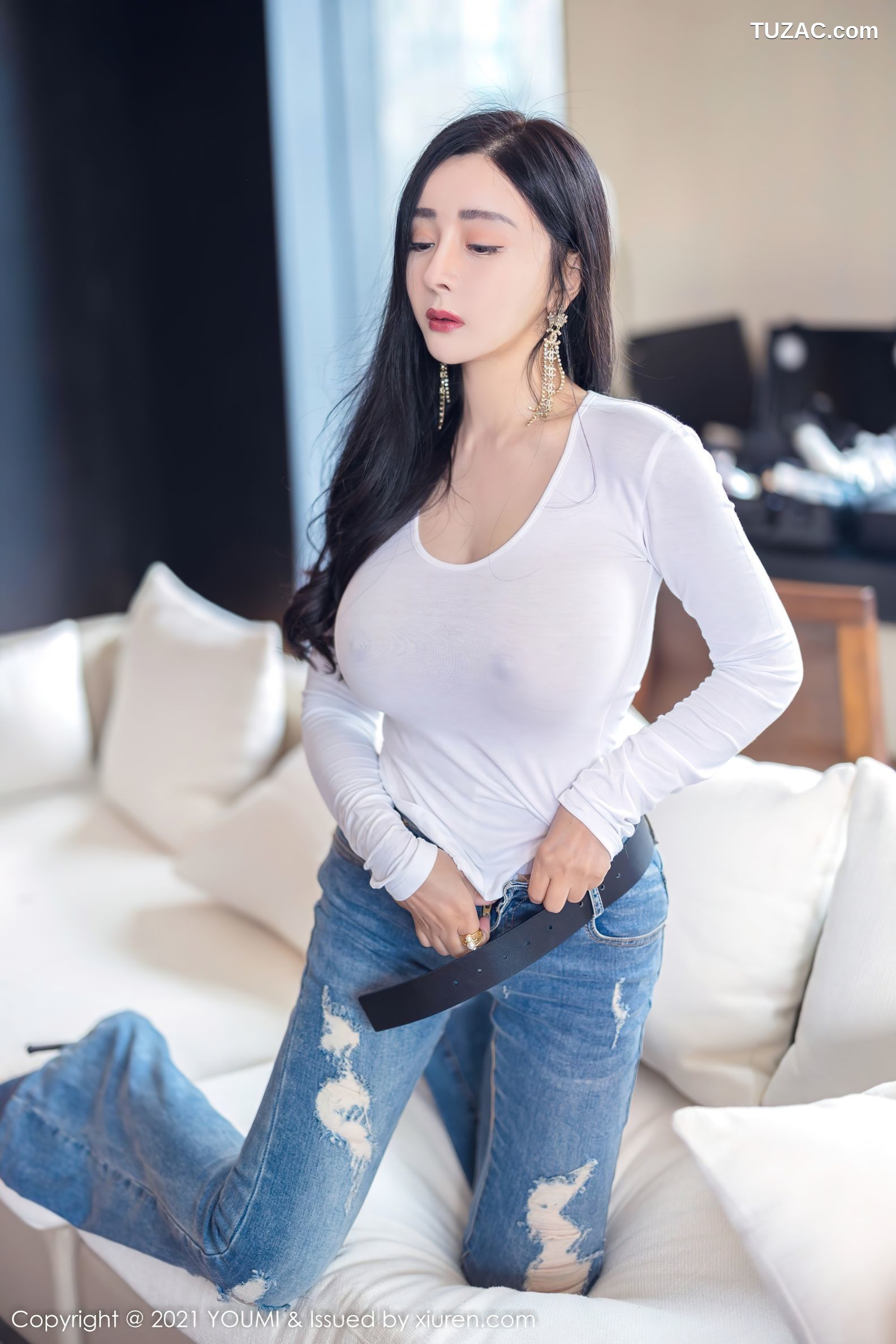 YouMi尤蜜荟-726-允爾-白纱衣牛仔裤豪乳真空激凸惹火-2021.12.03