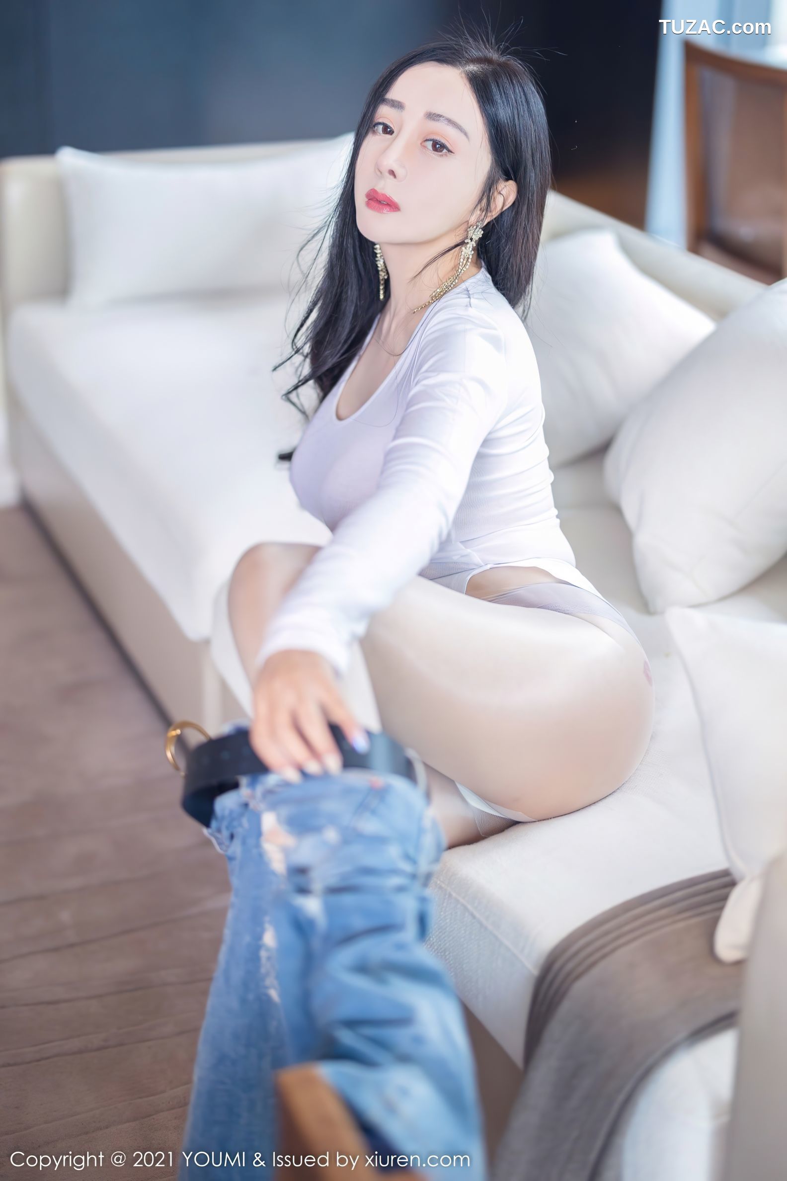 YouMi尤蜜荟-726-允爾-白纱衣牛仔裤豪乳真空激凸惹火-2021.12.03
