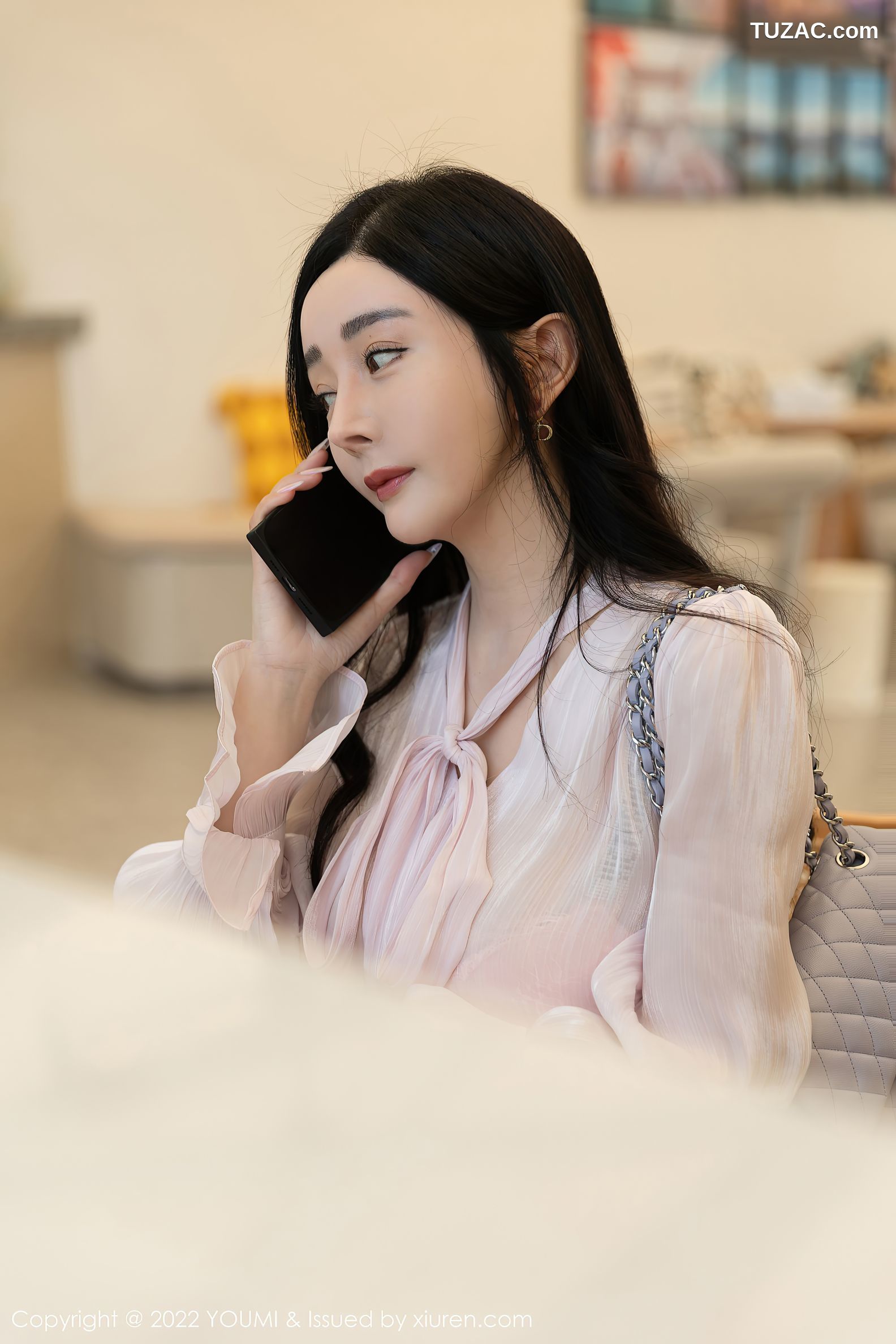 YouMi尤蜜荟-801-允爾粉色薄纱配白短裙