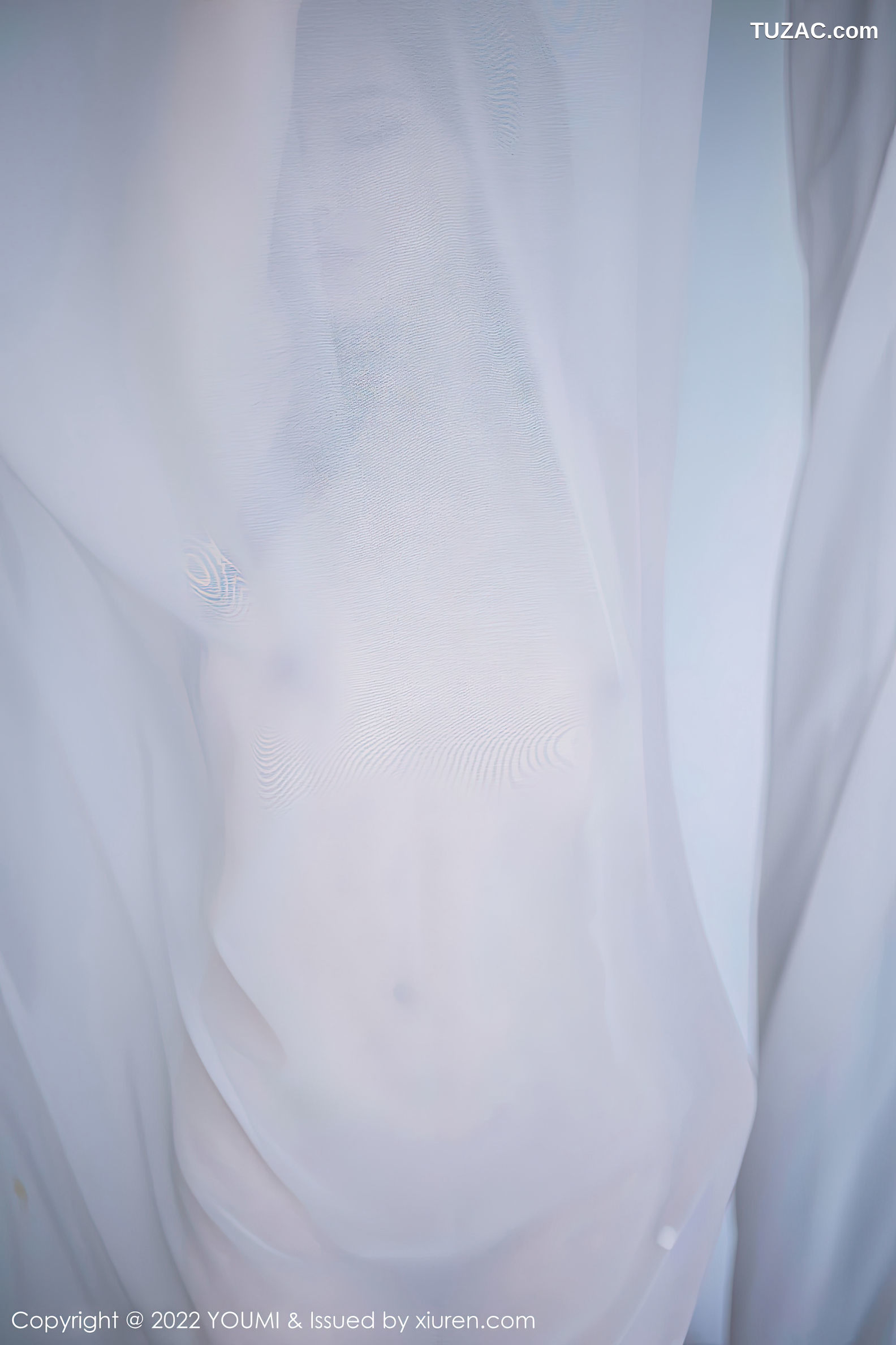 YouMi尤蜜荟-853-奶瓶土肥圆-大理旅拍白色肩连衣长裙-2022.10.14