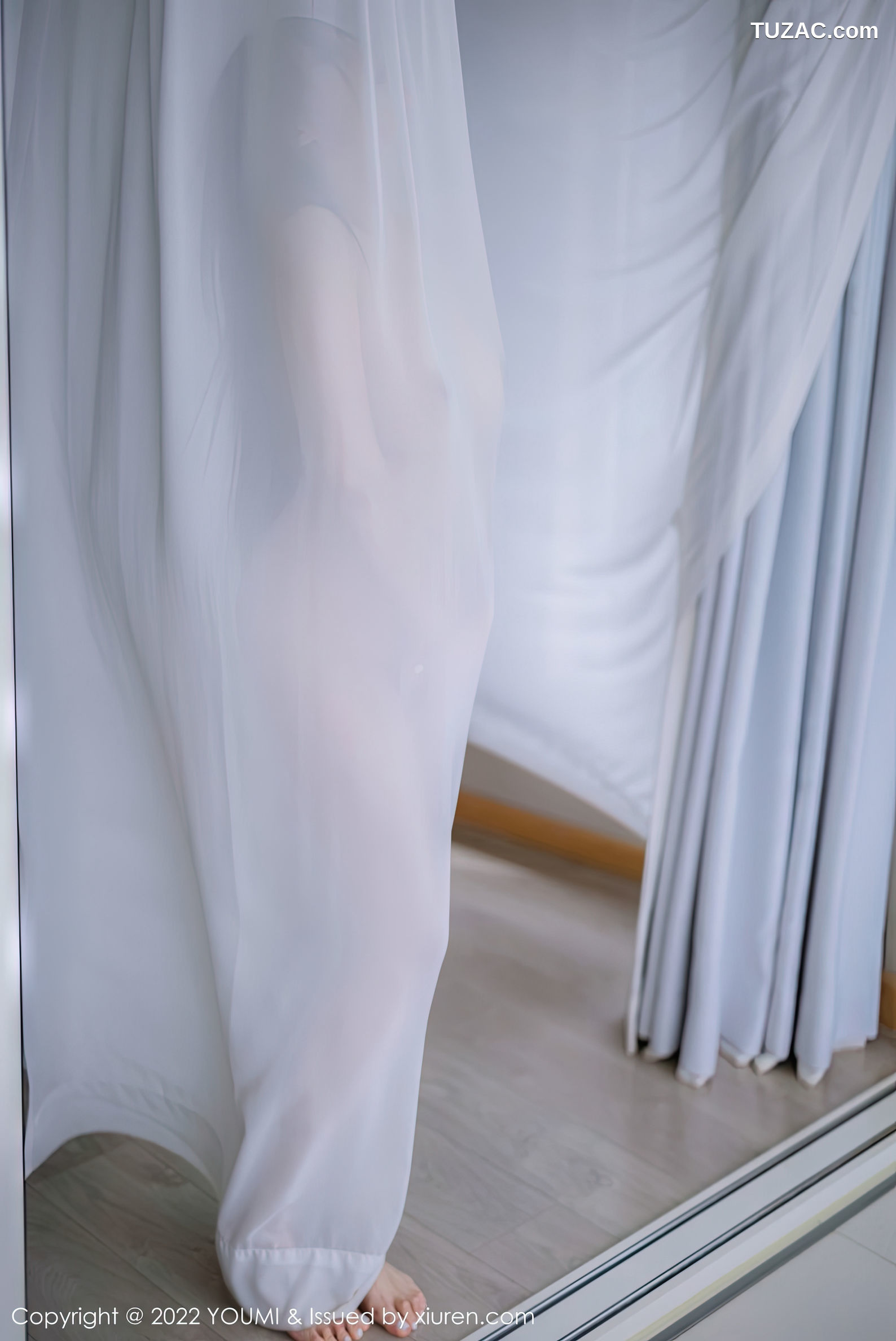 YouMi尤蜜荟-853-奶瓶土肥圆-大理旅拍白色肩连衣长裙-2022.10.14