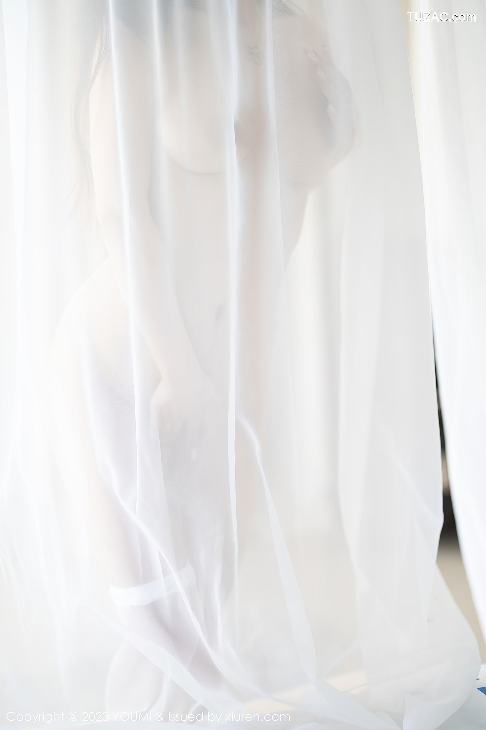 YouMi尤蜜荟-939-Laura阿姣-轻透薄纱绒毛情趣内衣-2023.05.18