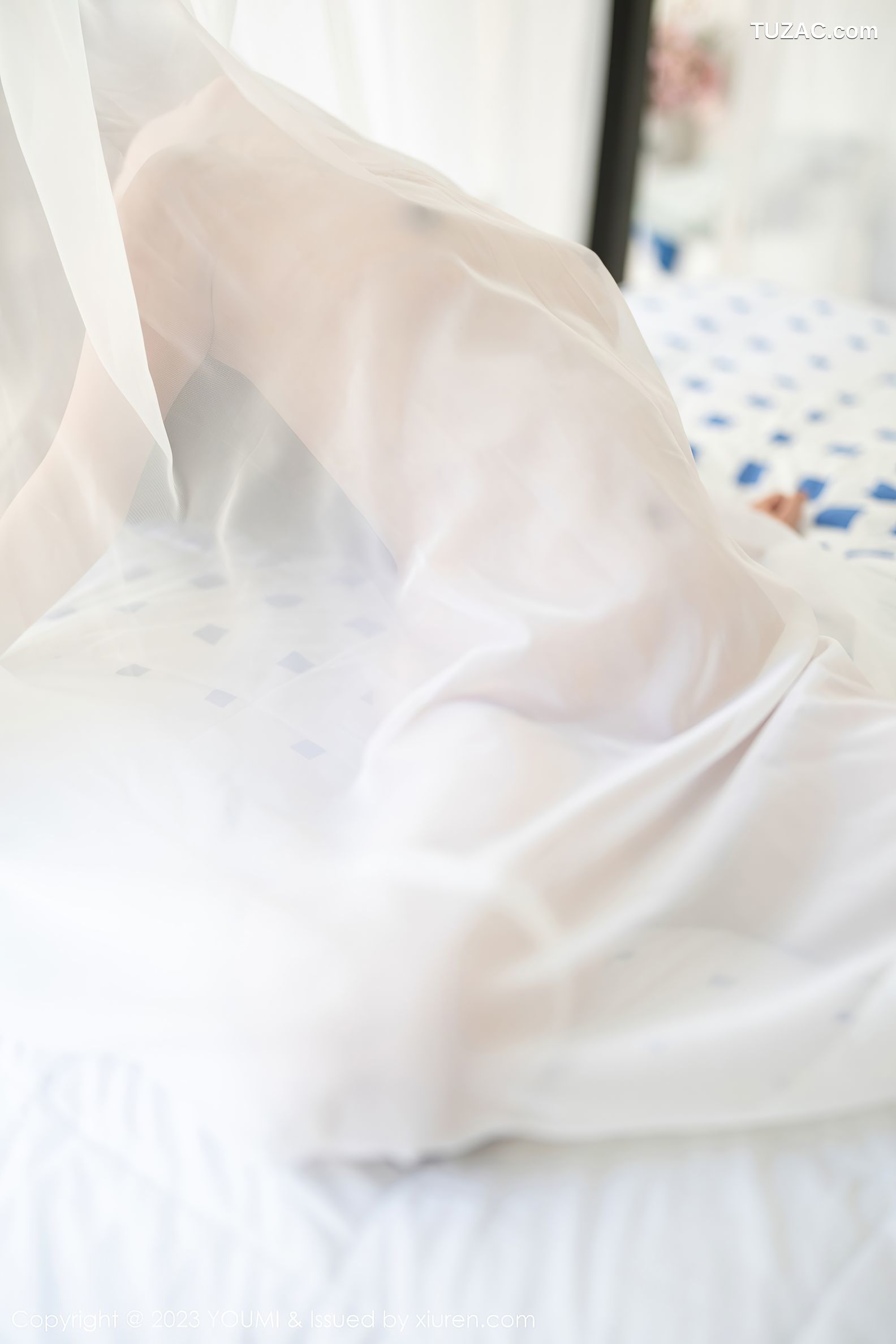 YouMi尤蜜荟-939-Laura阿姣-轻透薄纱绒毛情趣内衣-2023.05.18