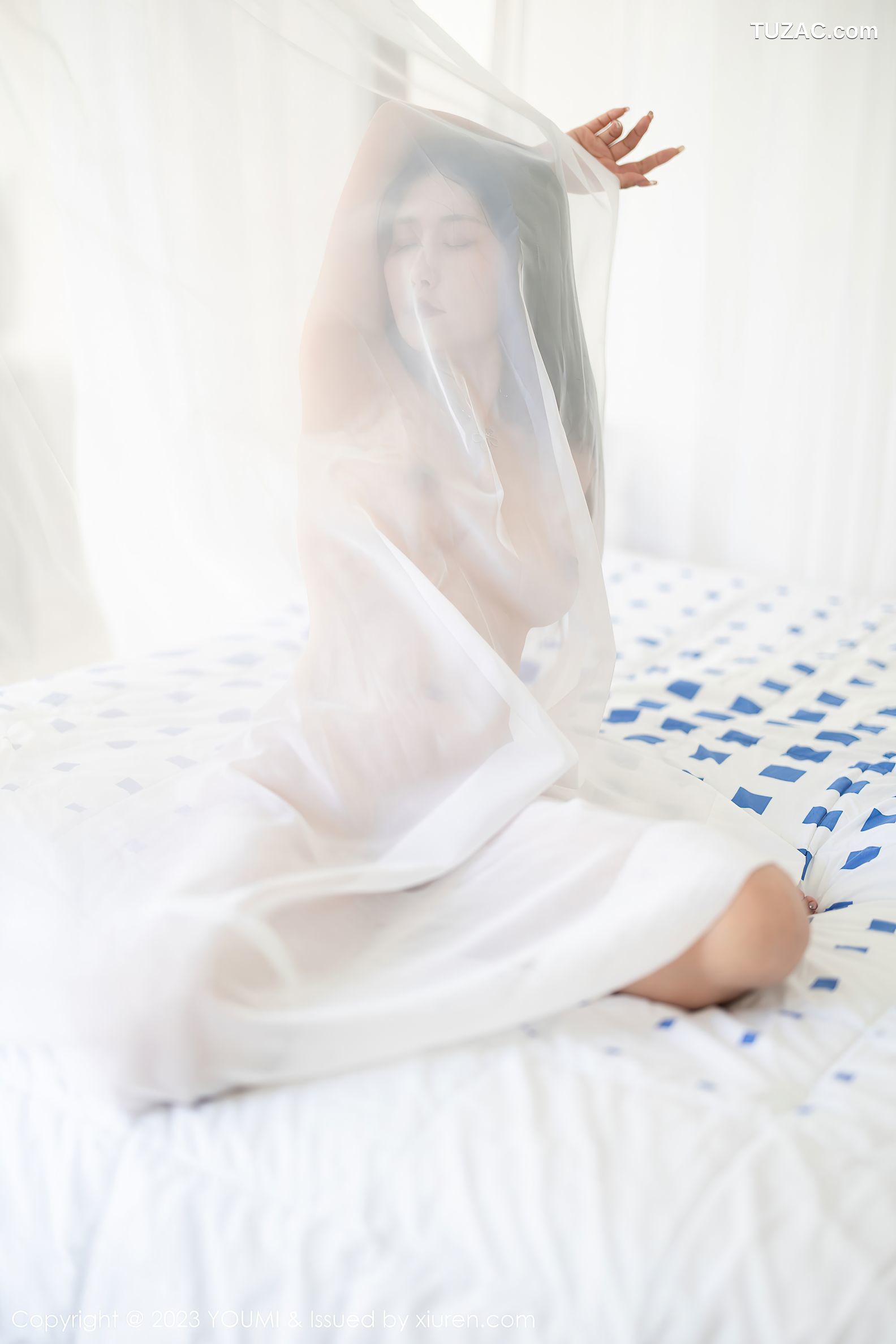 YouMi尤蜜荟-939-Laura阿姣-轻透薄纱绒毛情趣内衣-2023.05.18