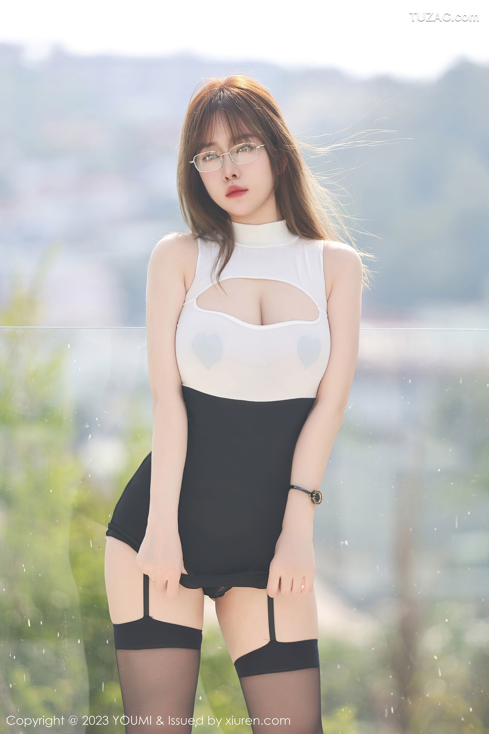 YouMi尤蜜荟-949-王雨纯-黑白拼色连衣裙黑丝吊带袜-2023.06.09