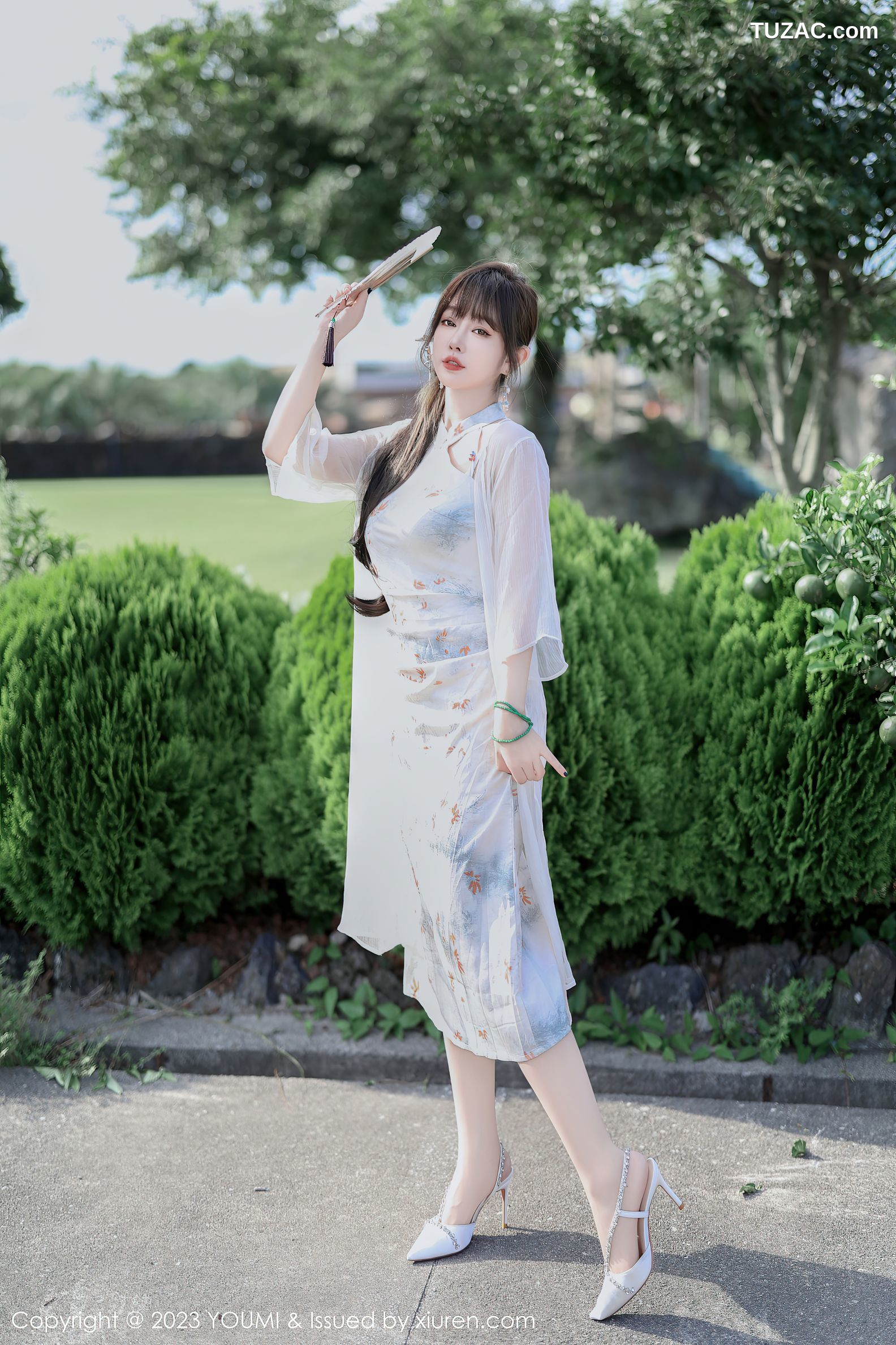 YouMi尤蜜荟-983-王雨纯-白色印花旗袍白色内衣肉丝-2023.09.08