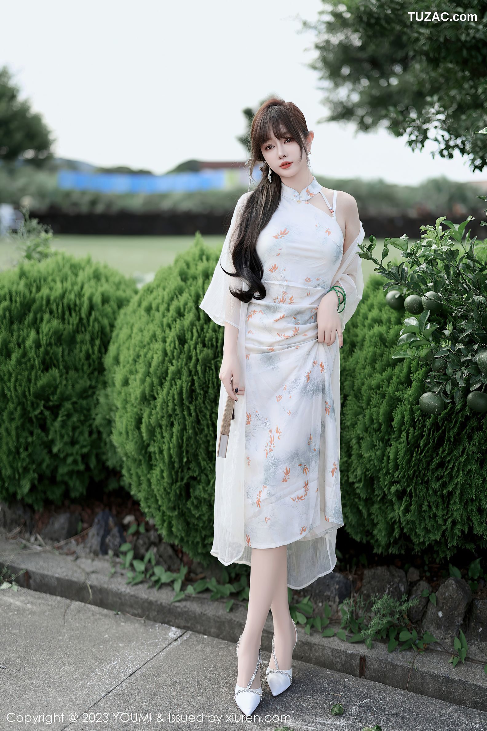 YouMi尤蜜荟-983-王雨纯-白色印花旗袍白色内衣肉丝-2023.09.08